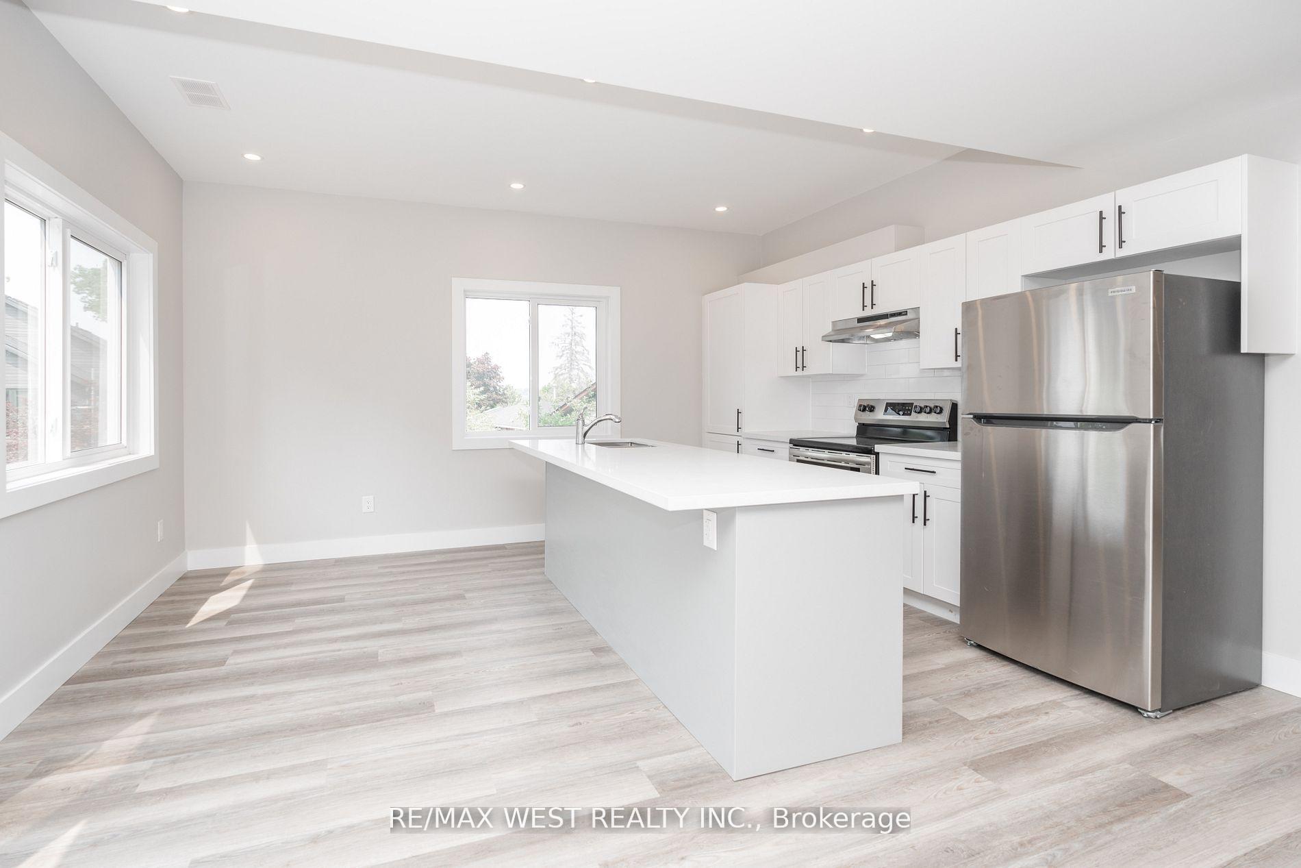Photo 15 of Unit 1, 172 Cundles Road W, Barrie, Sunnidale — HOMEH