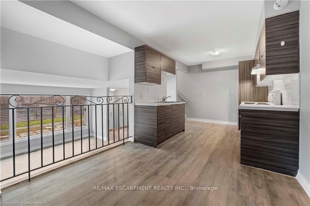 Photo 8 of Unit 101, 240 Montmorency Drive, Hamilton, Red Hill — HOMEH