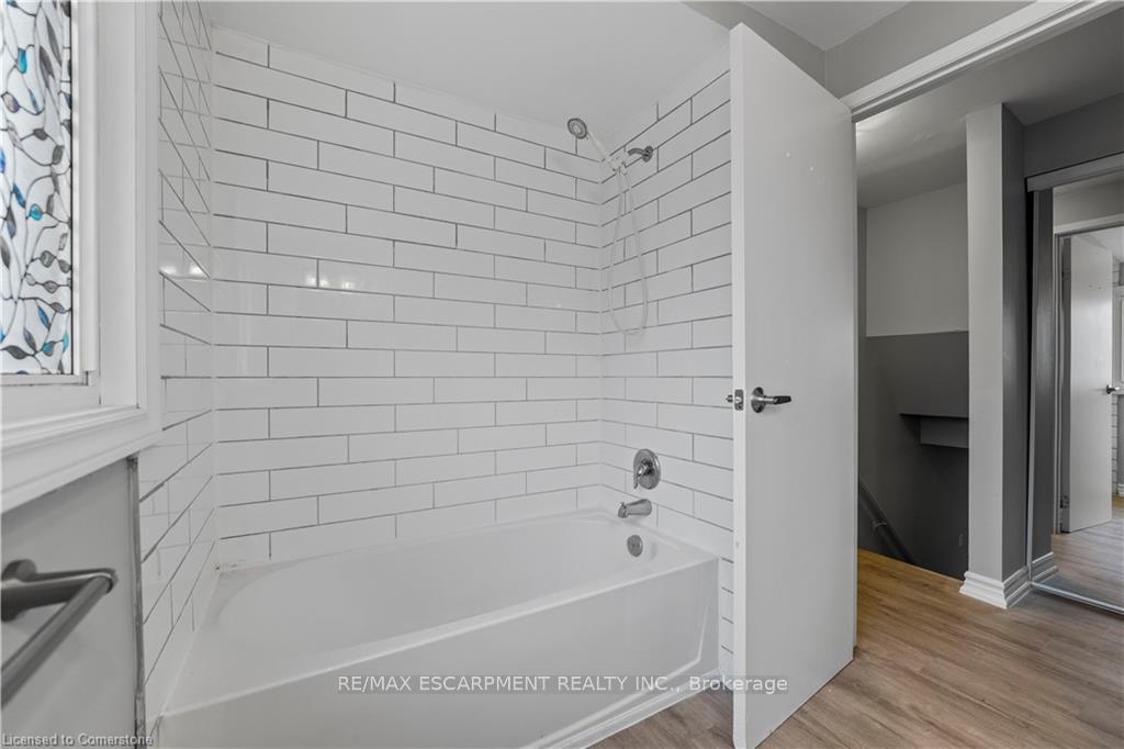 Photo 18 of Unit 101, 240 Montmorency Drive, Hamilton, Red Hill — HOMEH
