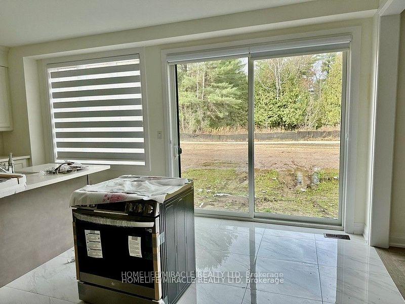 Photo 25 of 162 Rosanne Circle, Wasaga Beach — HOMEH