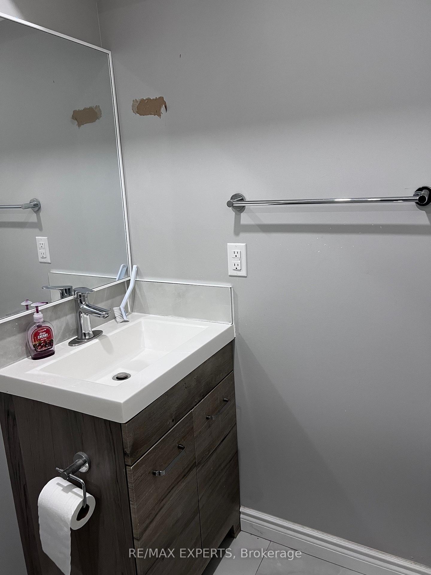 Photo 9 of Unit BSMT, 409 Rossland Road E, Ajax, Central East — HOMEH