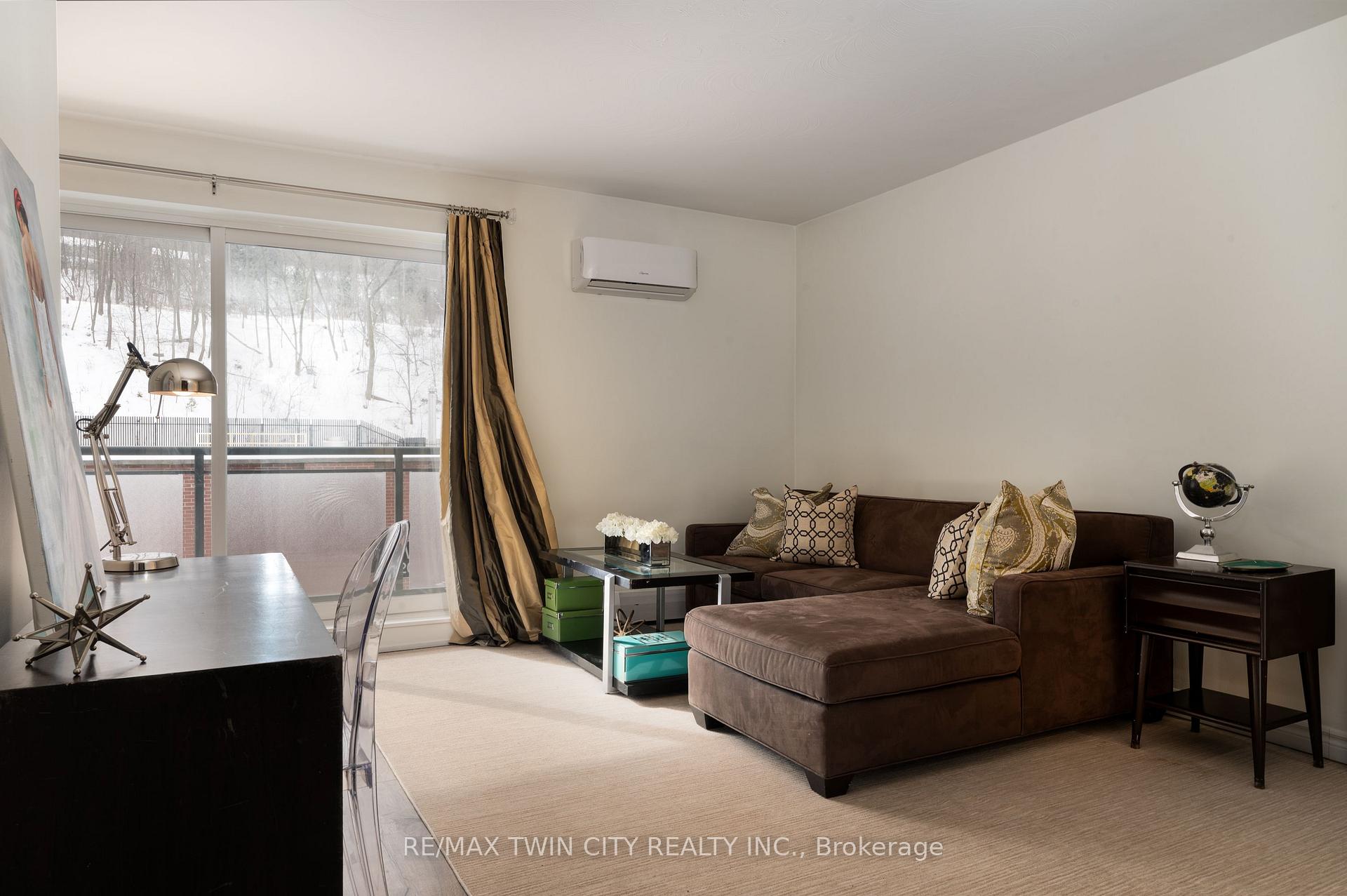 Photo 15 of Unit 202, 200 Charlton Avenue E, Hamilton, Corktown — HOMEH