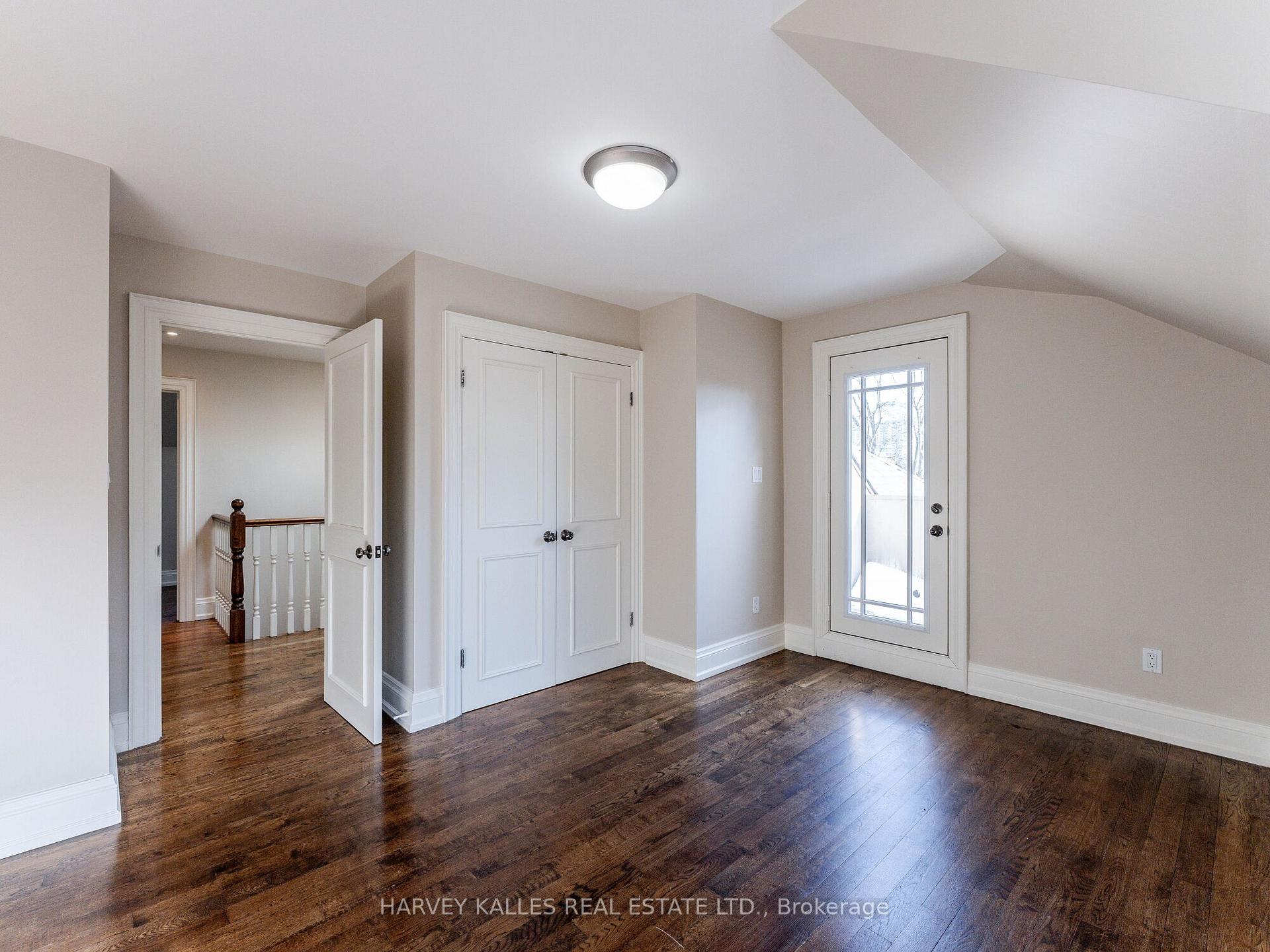 Photo 13 of 19 Alexandra Boulevard, Toronto, Lawrence Park South — HOMEH