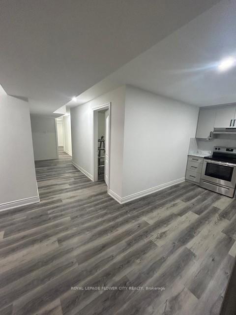 Photo 2 of Bsmt-21 Agincourt Circle, Brampton, Credit Valley — HOMEH