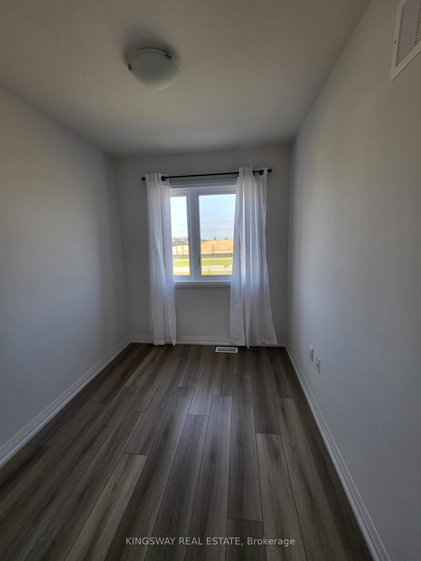 Photo 8 of Unit 12, 55 Tom Brown Drive, Brant, Paris — HOMEH