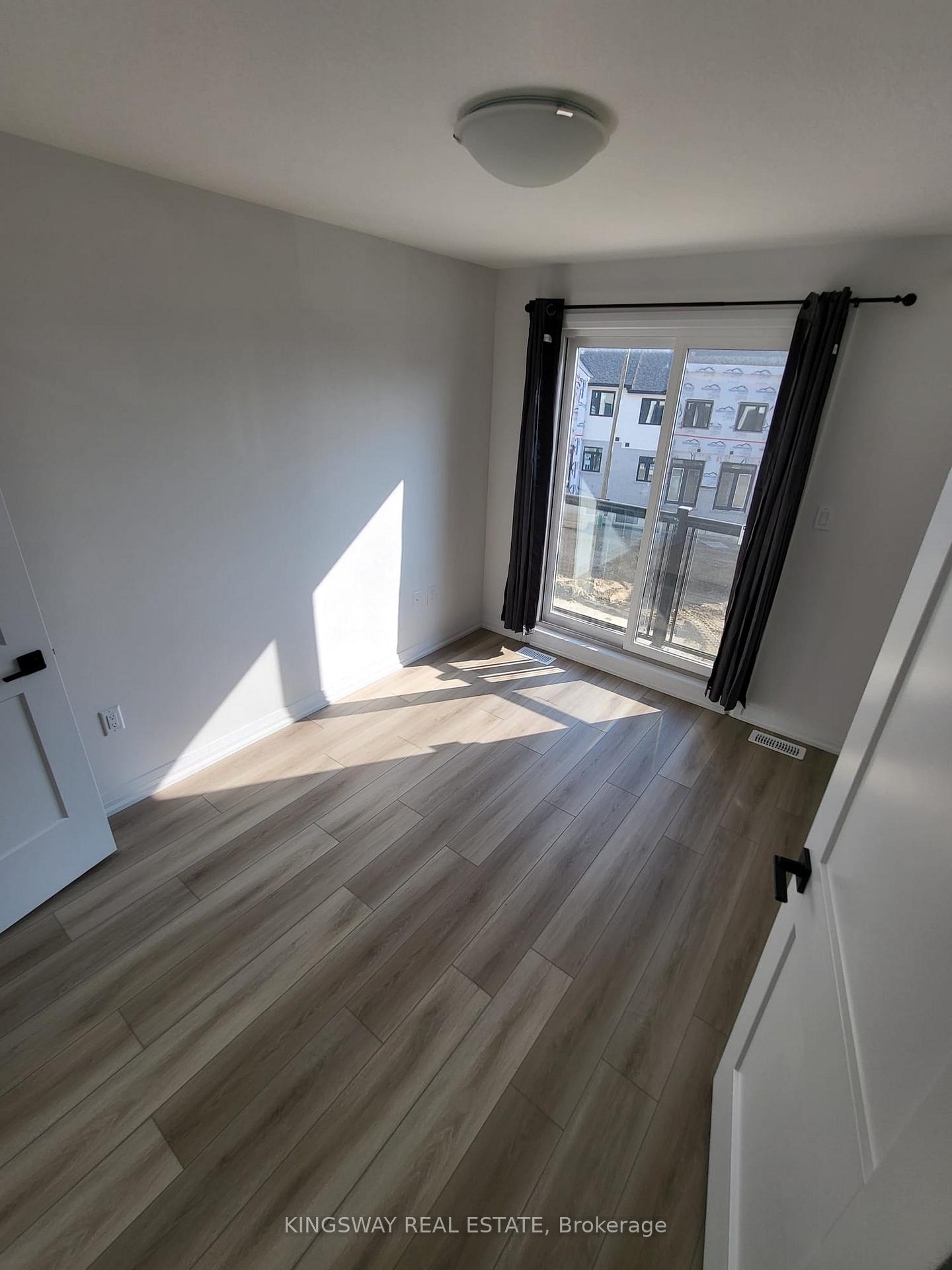 Photo 15 of Unit 12, 55 Tom Brown Drive, Brant, Paris — HOMEH