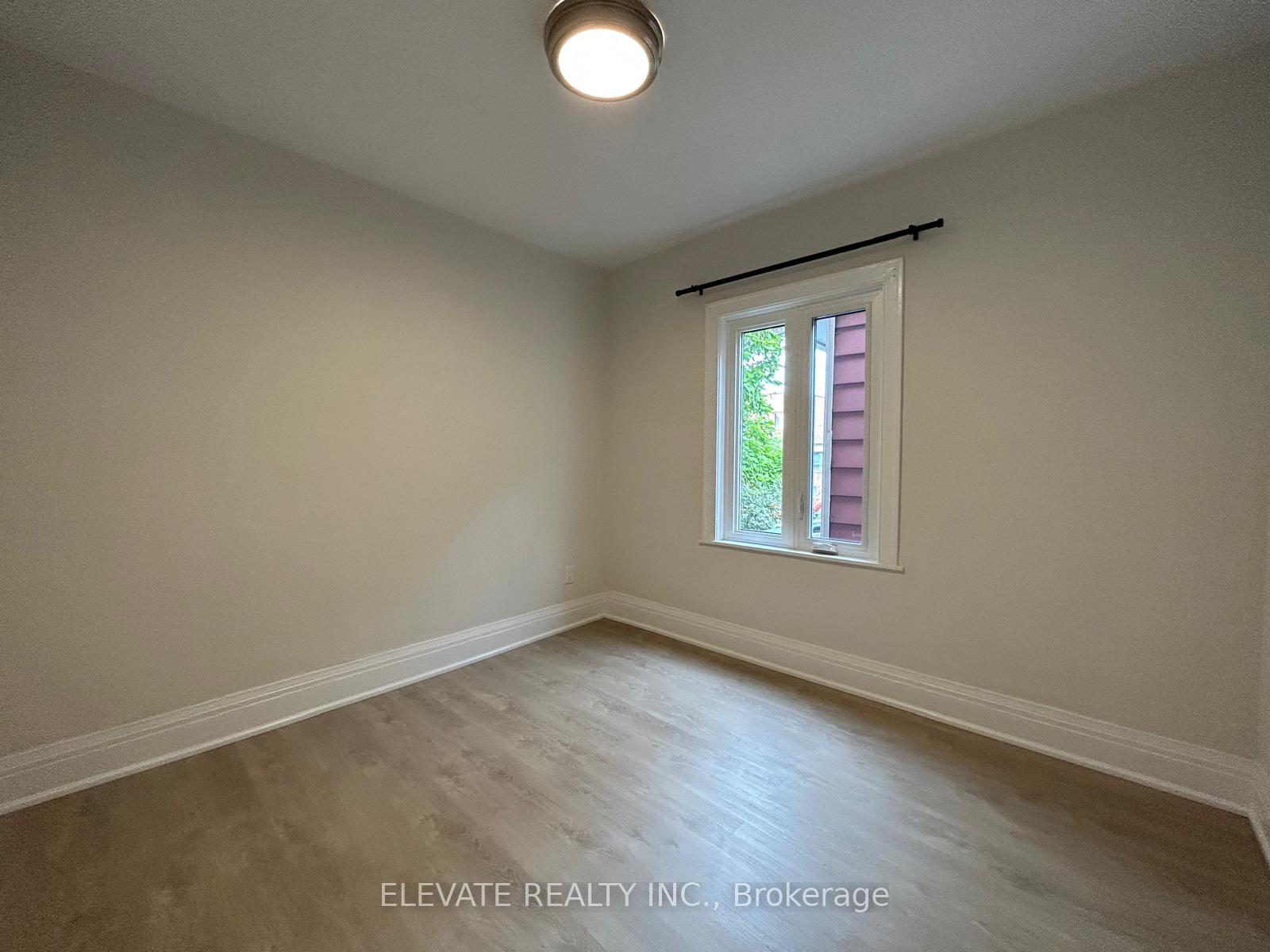 Photo 16 of 8 Amherst Avenue, Toronto, Oakwood Village — HOMEH