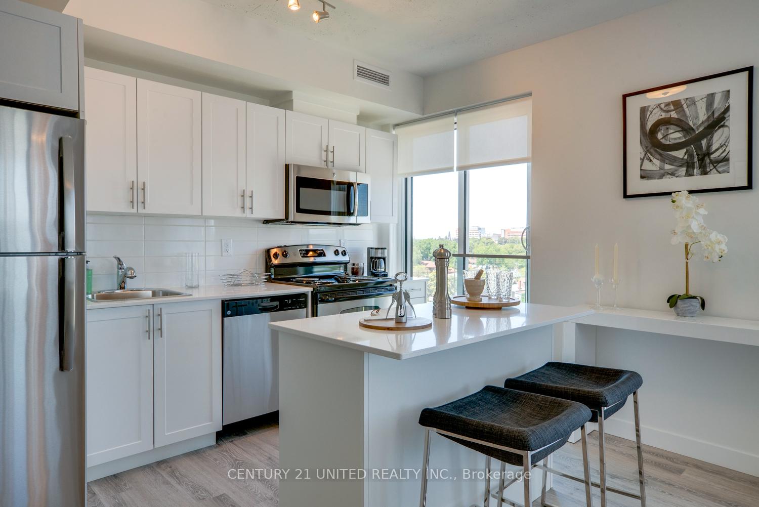Photo 8 of Unit 806, 100 Bond Street E, Oshawa, Central — HOMEH