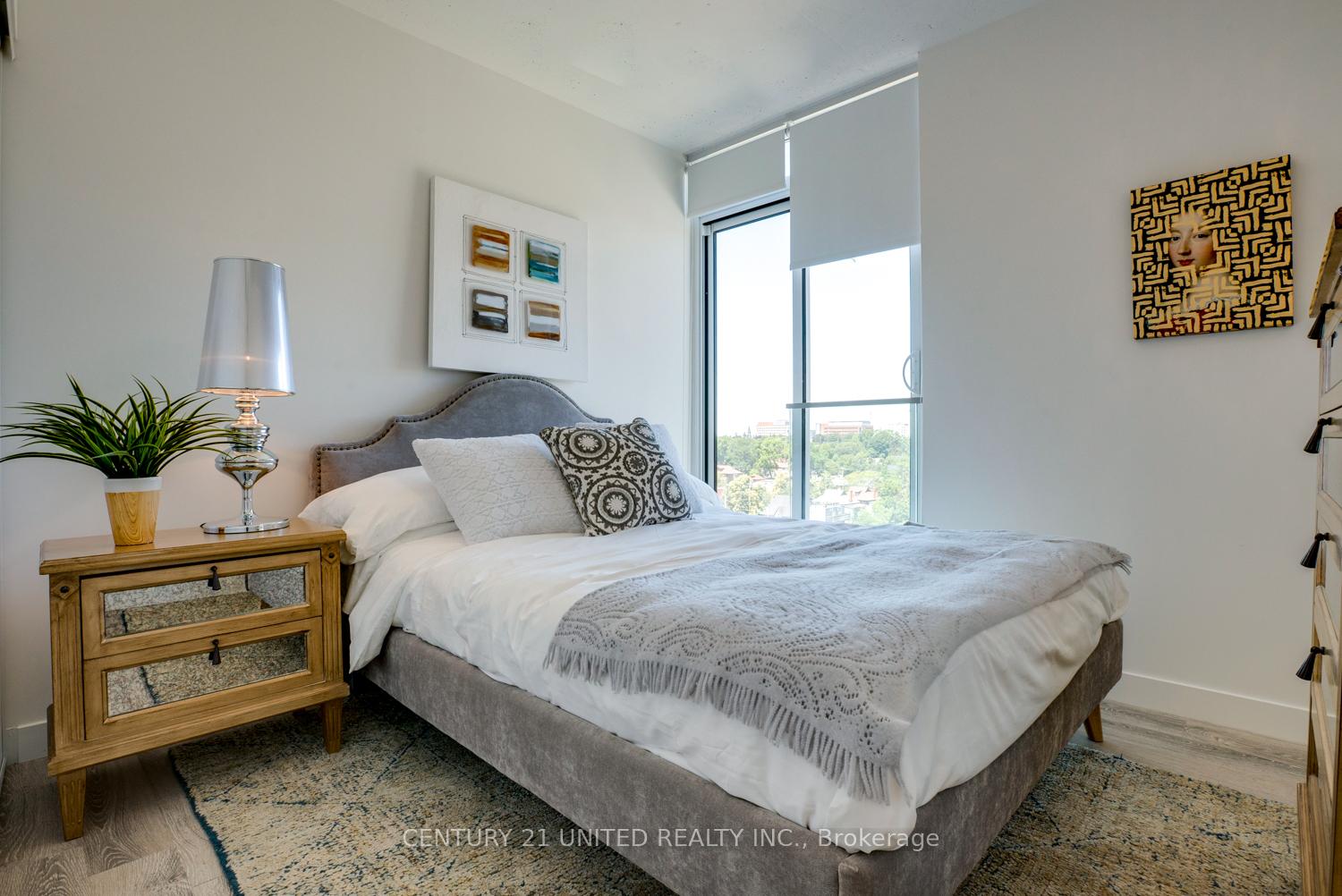 Photo 15 of Unit 806, 100 Bond Street E, Oshawa, Central — HOMEH