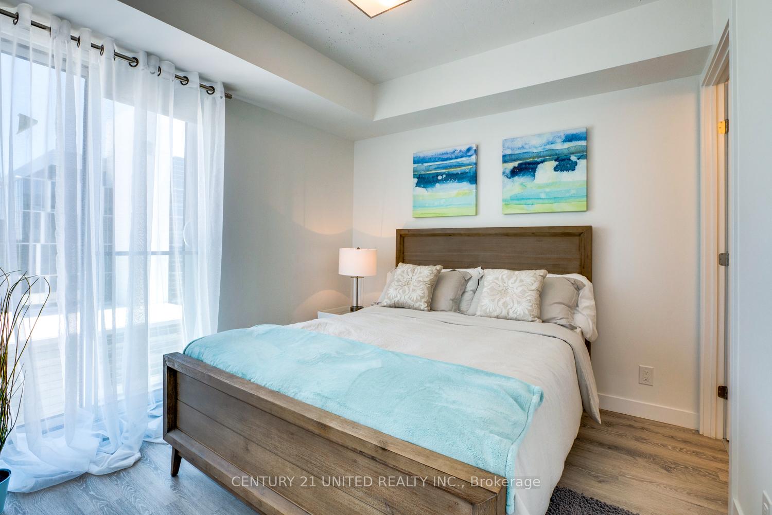 Photo 10 of Unit 806, 100 Bond Street E, Oshawa, Central — HOMEH