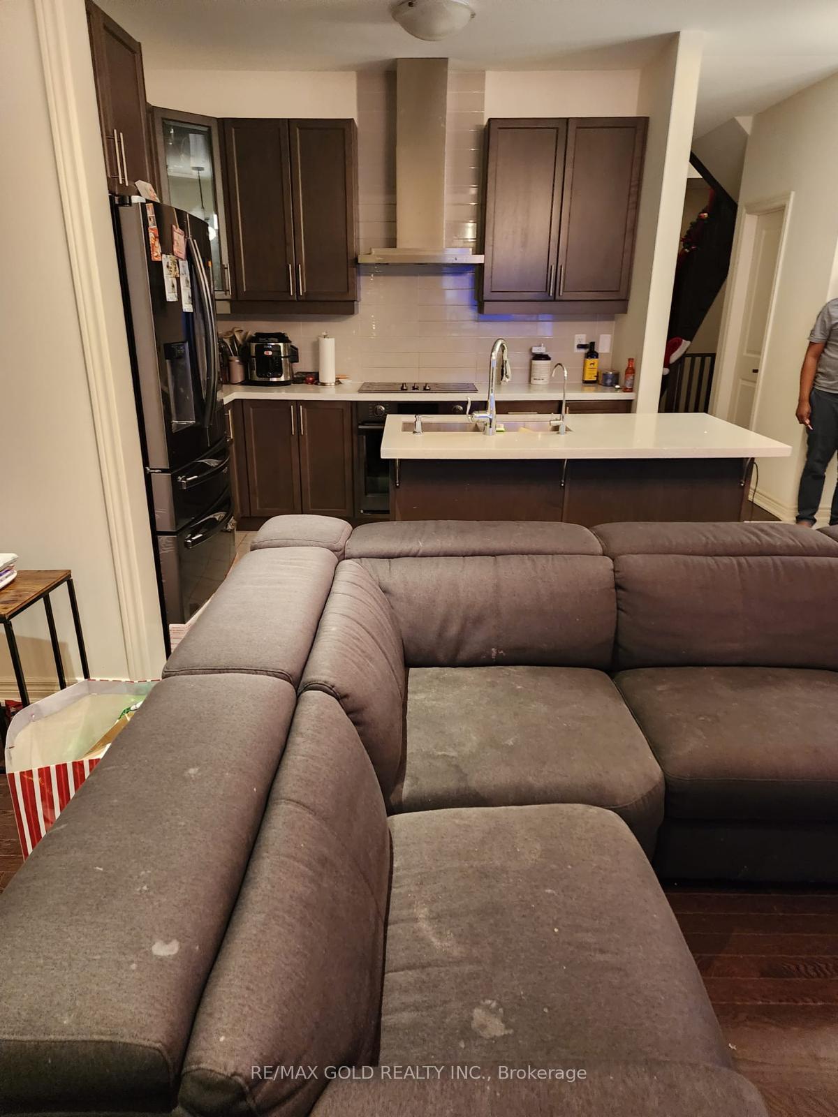 Photo 15 of Unit (MAIN), 34 Truffle Court, Brampton, Northwest Brampton — HOMEH