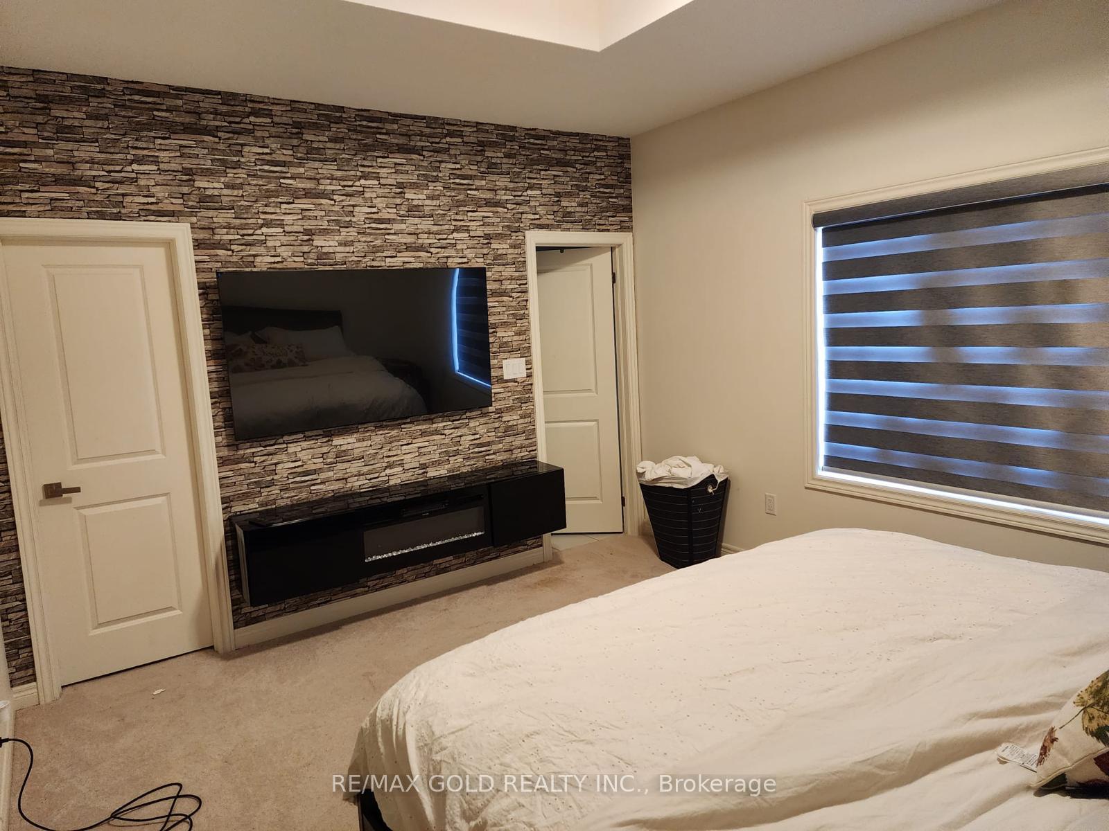 Photo 12 of Unit (MAIN), 34 Truffle Court, Brampton, Northwest Brampton — HOMEH