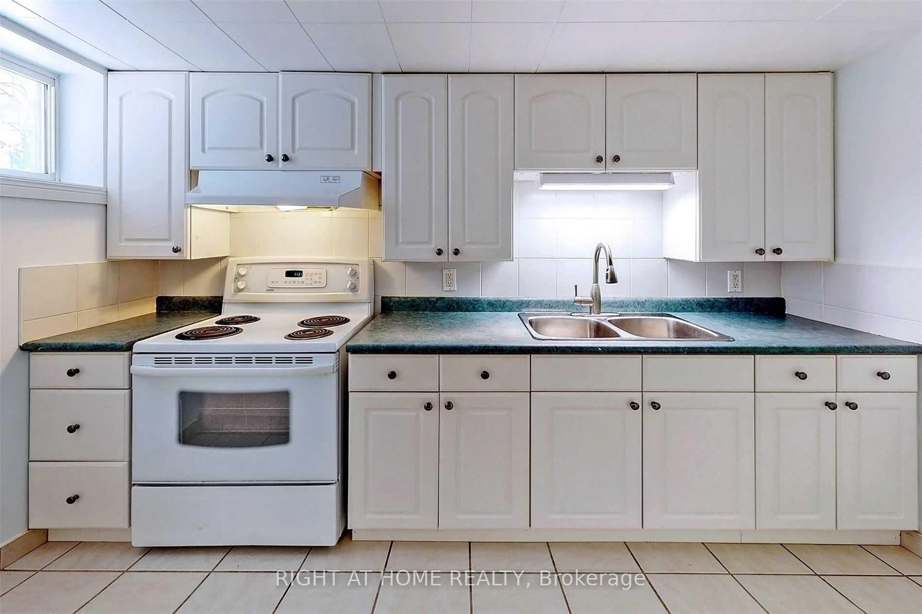 Photo 7 of Unit Lower, 14 Ripon Road, Toronto, O'Connor-Parkview — HOMEH