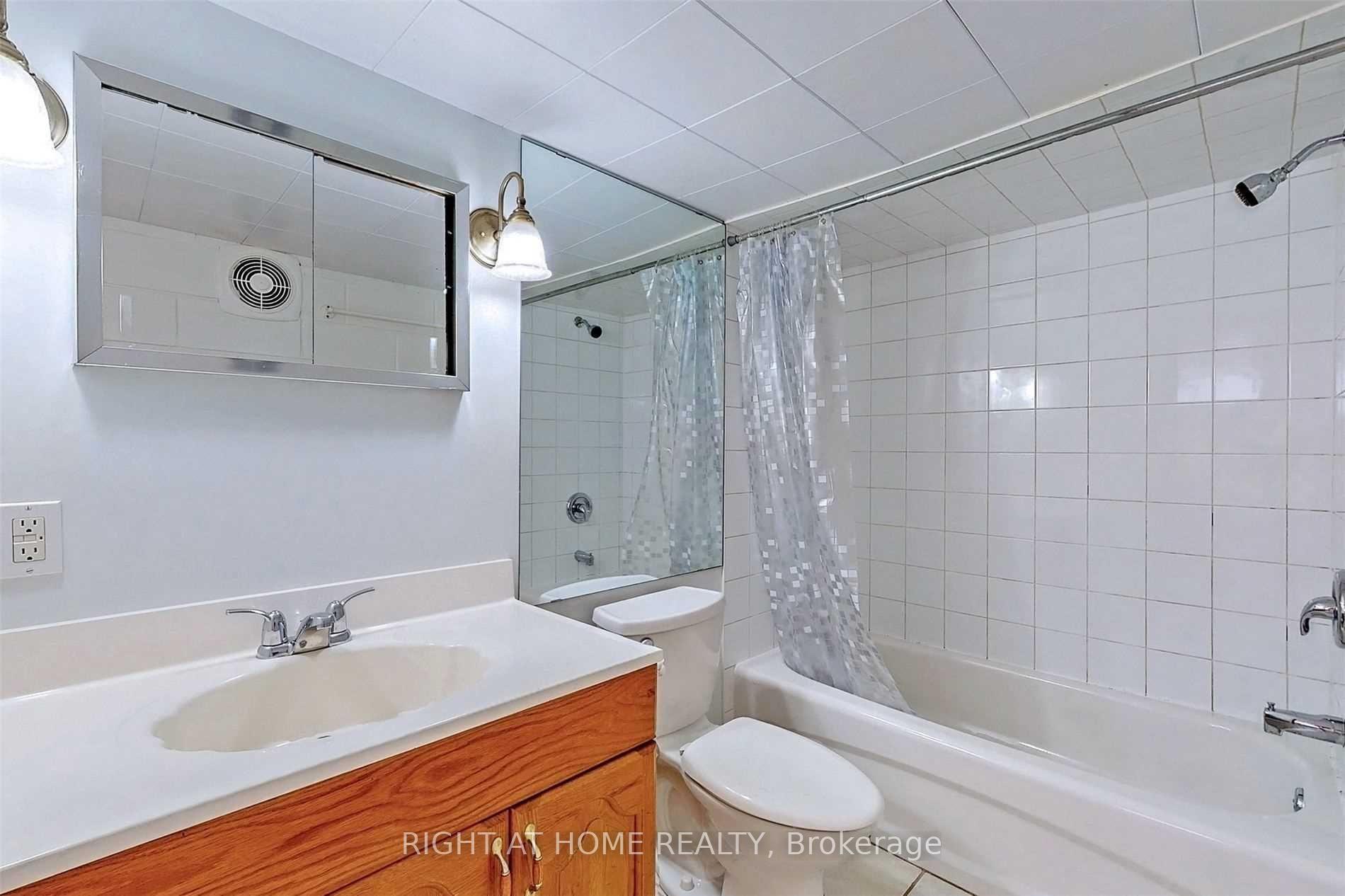 Photo 15 of Unit Lower, 14 Ripon Road, Toronto, O'Connor-Parkview — HOMEH