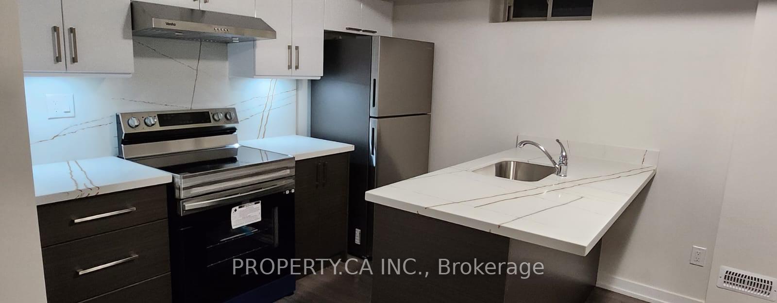 Photo 2 of Unit 13, 400 Finch Avenue, Pickering, Rouge Park — HOMEH