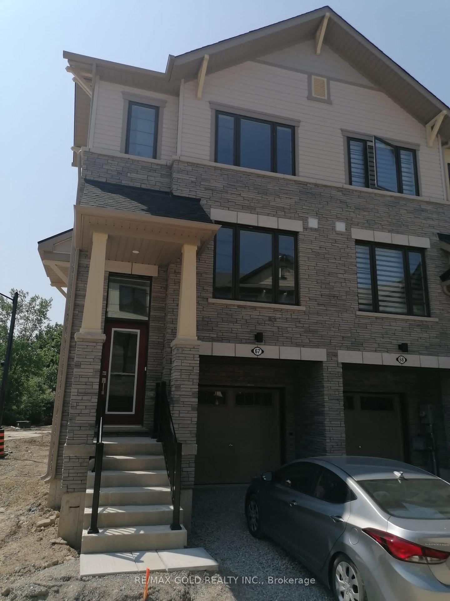 Photo 9 of Unit 67, 185 Bedrock Drive, Hamilton, Stoney Creek Mountain — HOMEH
