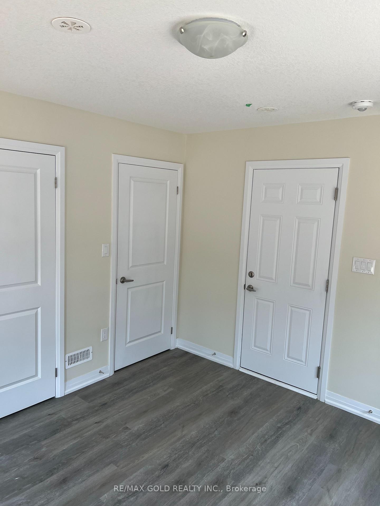 Photo 23 of Unit 67, 185 Bedrock Drive, Hamilton, Stoney Creek Mountain — HOMEH