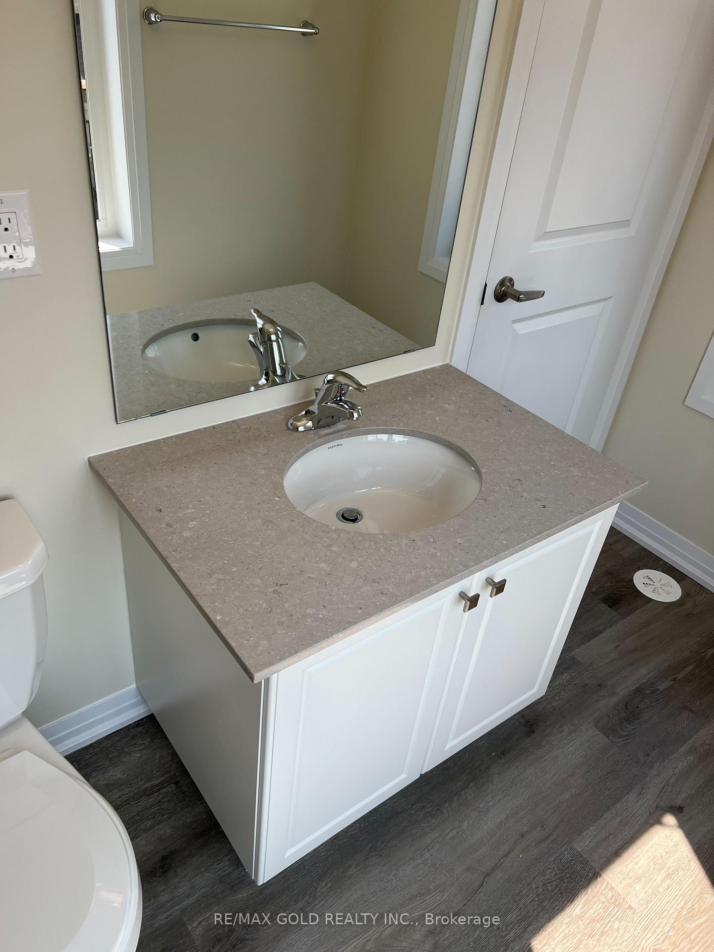 Photo 12 of Unit 67, 185 Bedrock Drive, Hamilton, Stoney Creek Mountain — HOMEH