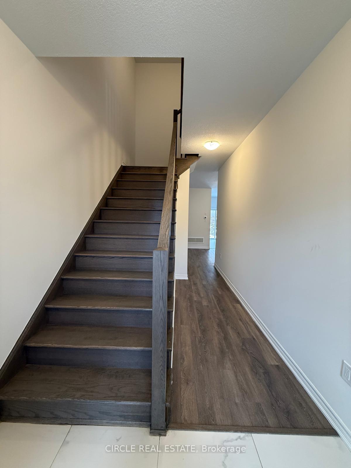 Photo 5 of 375 McEachern Ln, Gravenhurst — HOMEH