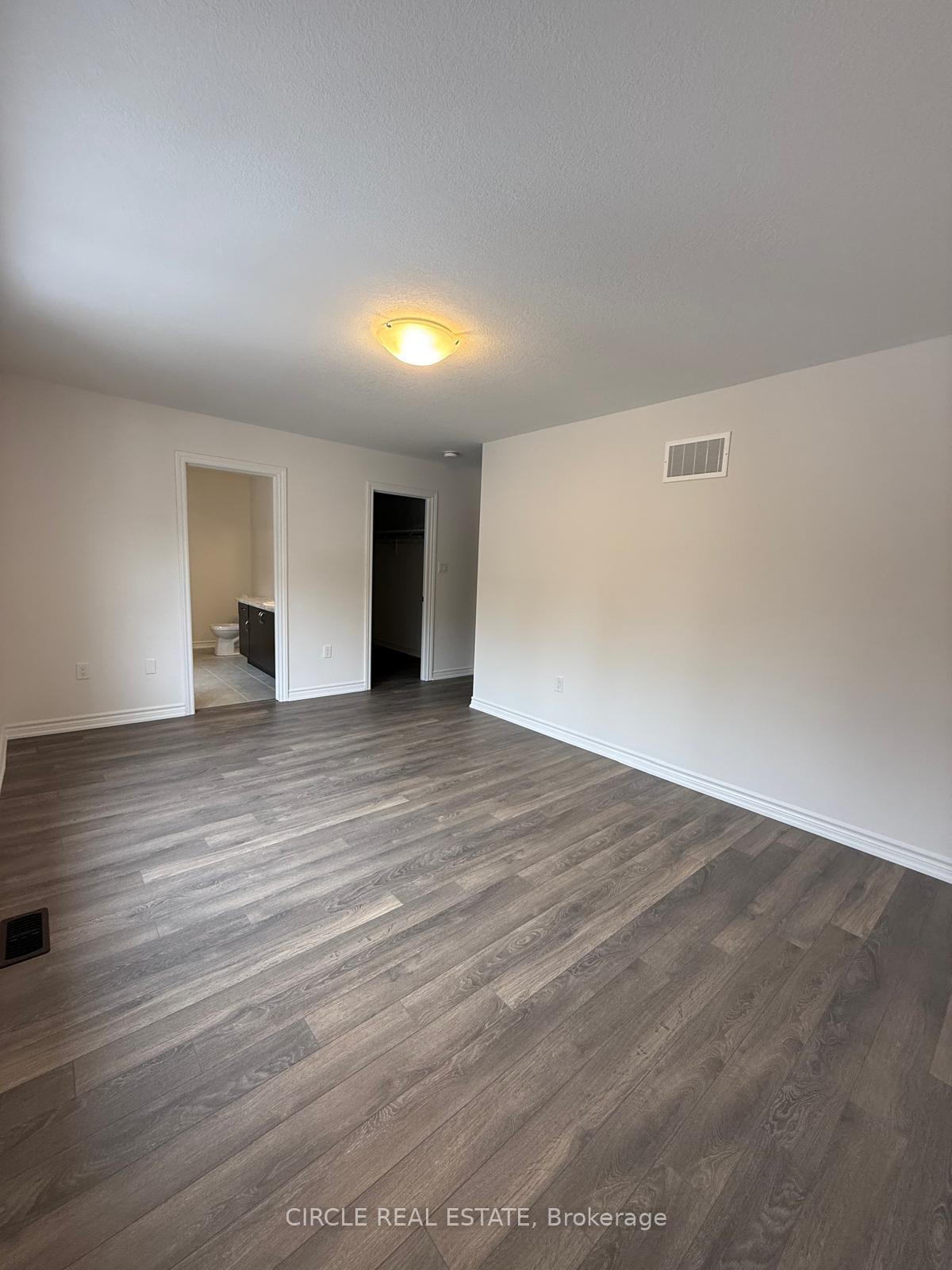 Photo 6 of 375 McEachern Ln, Gravenhurst — HOMEH