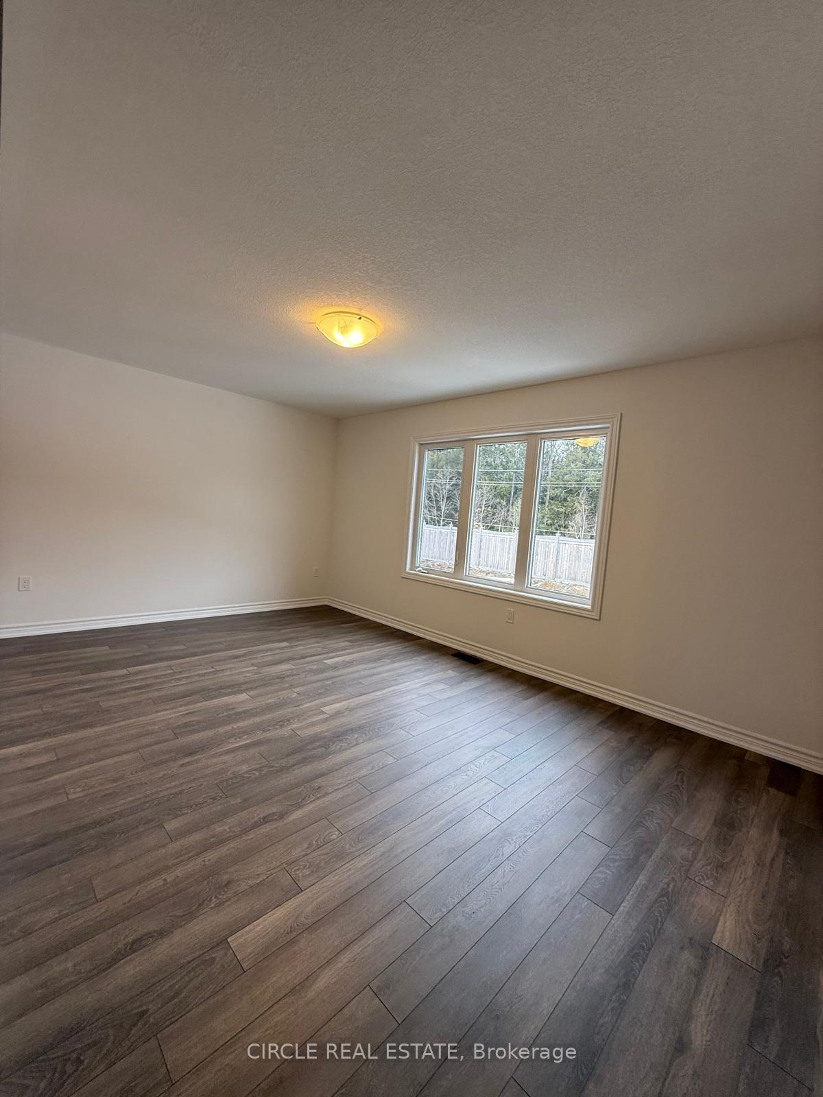 Photo 2 of 375 McEachern Ln, Gravenhurst — HOMEH