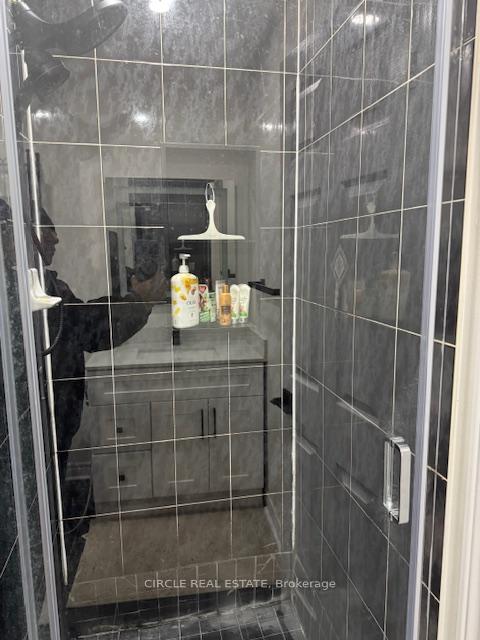 Photo 12 of 160 Fieldstone Drive W, Vaughan, East Woodbridge — HOMEH