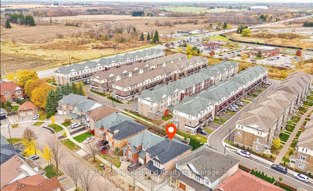 Photo 13 of Unit Lower Unit, 37 Macadam Road E, Markham, Wismer — HOMEH