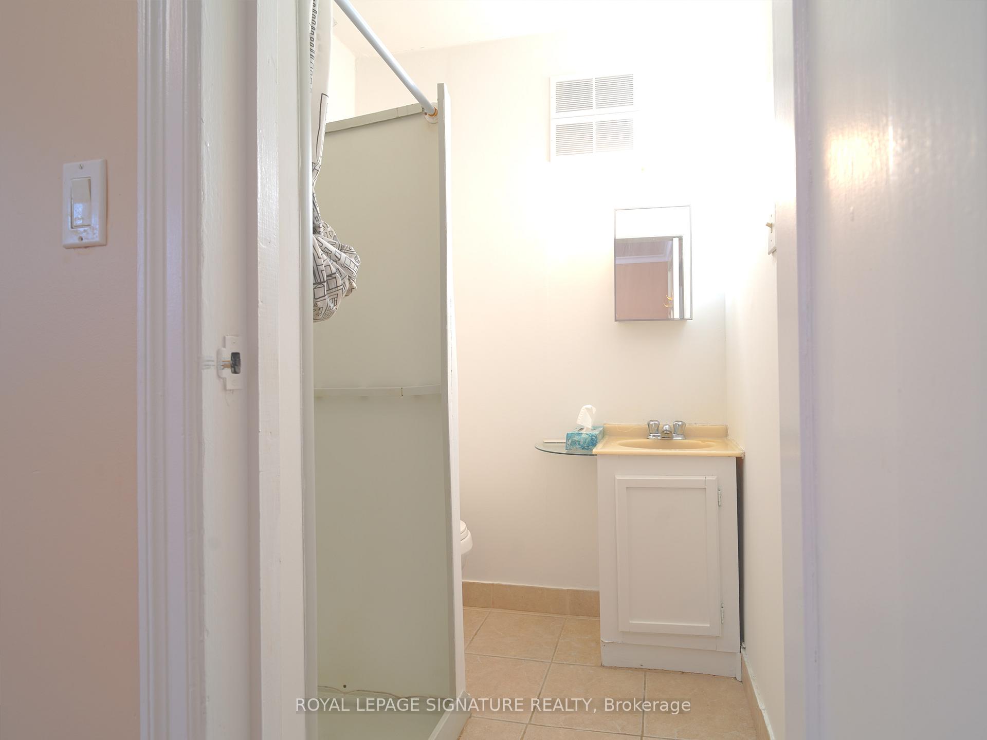 Photo 3 of Unit Main, 360 Vaughan Road, Toronto, Humewood-Cedarvale — HOMEH