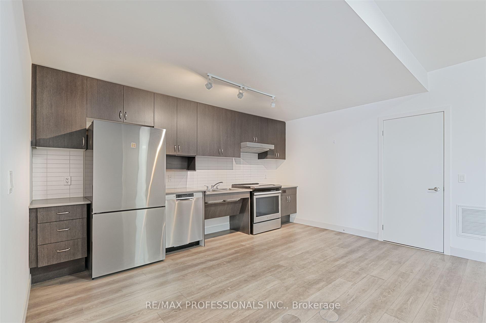 Photo 7 of Unit 103, 37 Antrim Crescent, Scarborough, Dorset Park — HOMEH