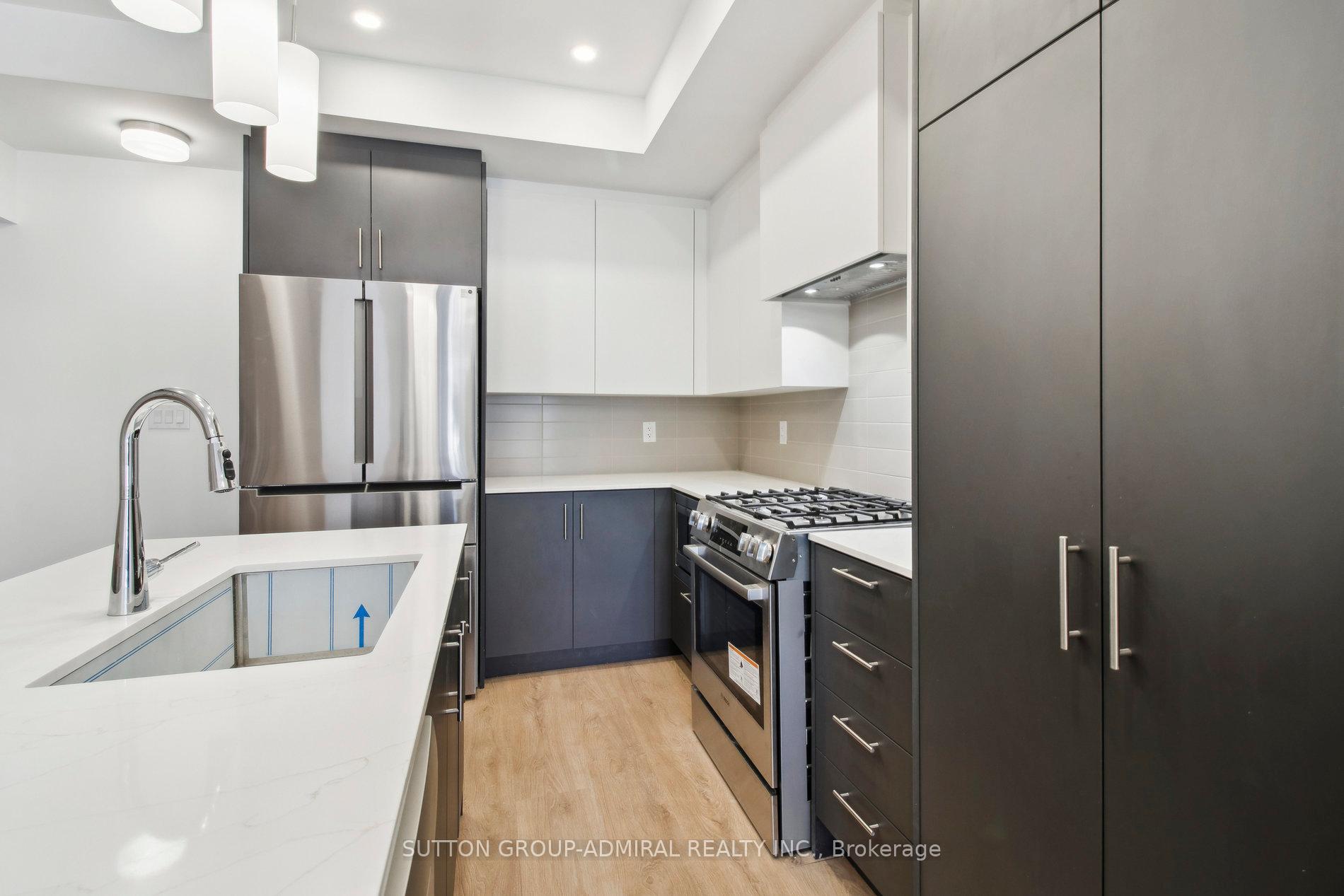 Photo 7 of Unit POTL 100, 300 Atkinson Avenue, Vaughan, Uplands — HOMEH