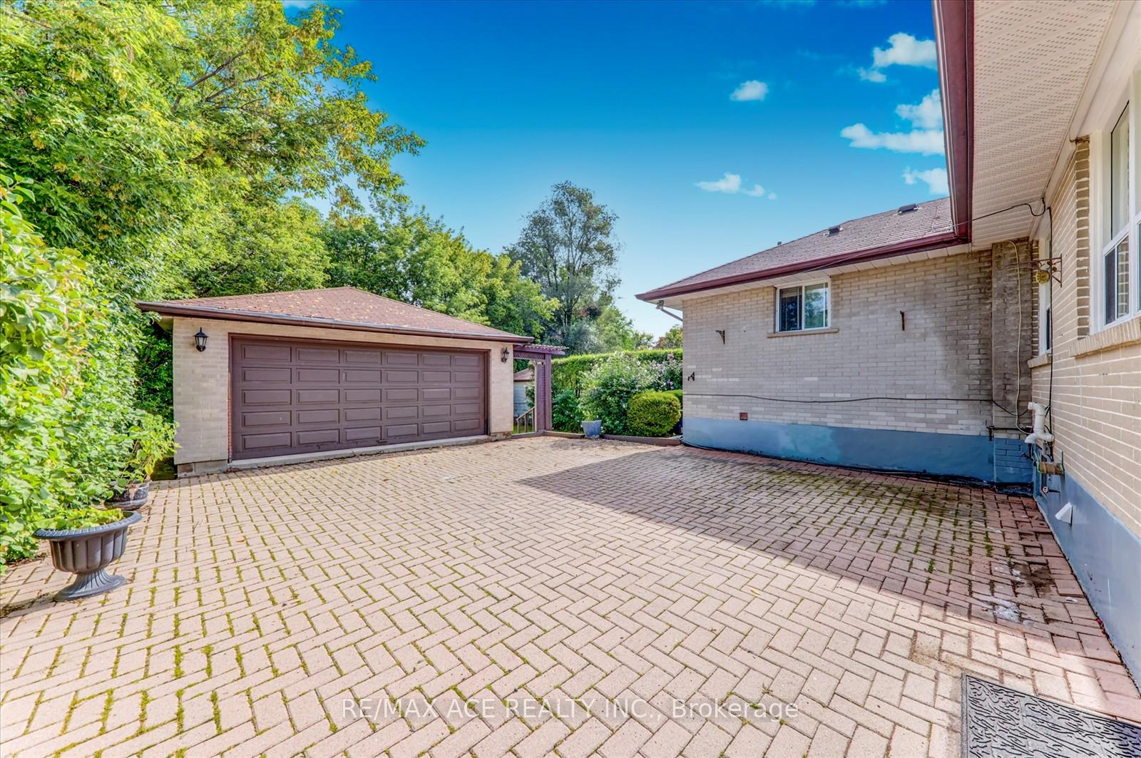 Photo 29 of Unit MAIN, 17 Arch Road, Mississauga, Streetsville — HOMEH