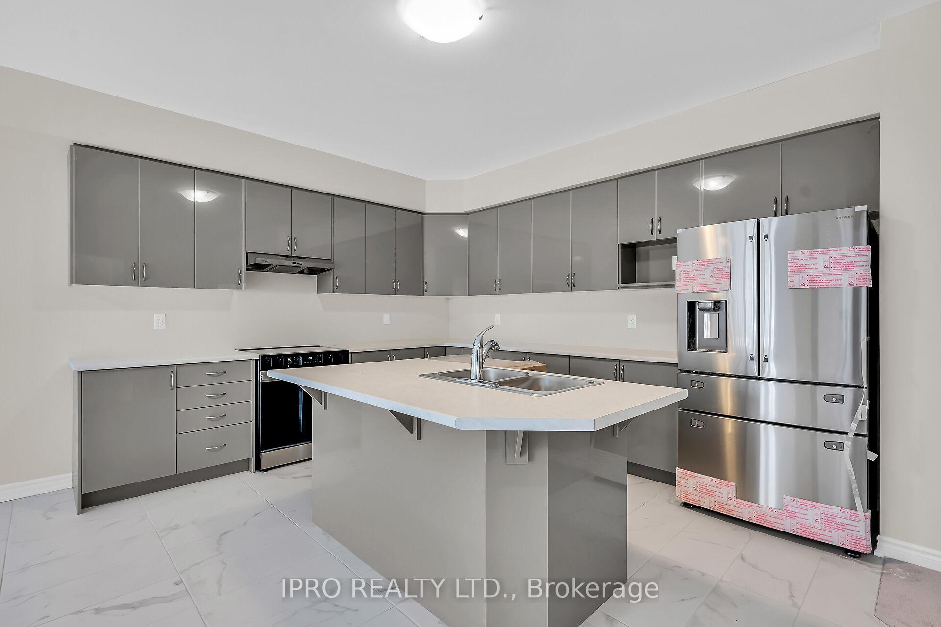 Photo 6 of 125 Hitchman Street, Brant, Paris — HOMEH
