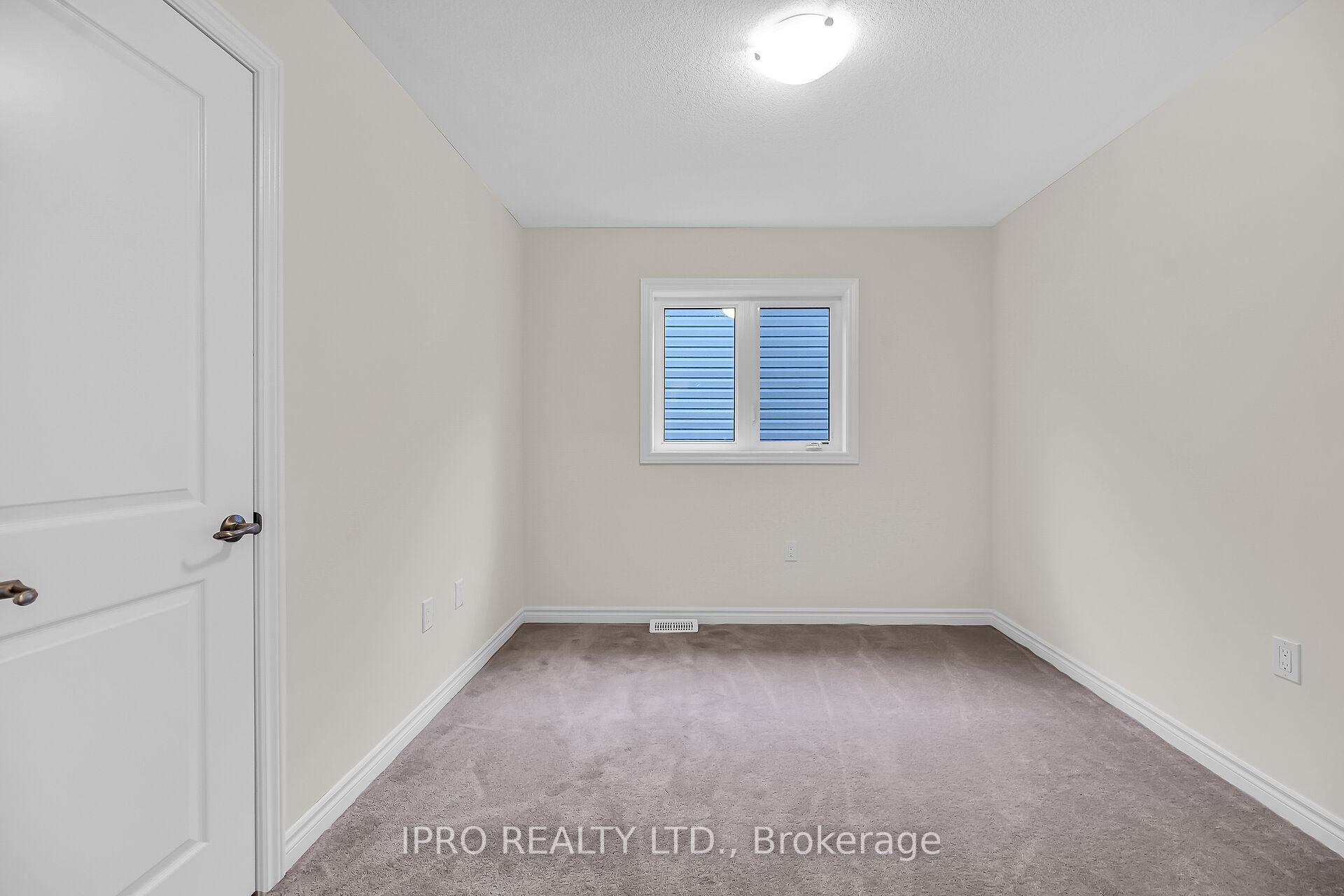 Photo 33 of 125 Hitchman Street, Brant, Paris — HOMEH