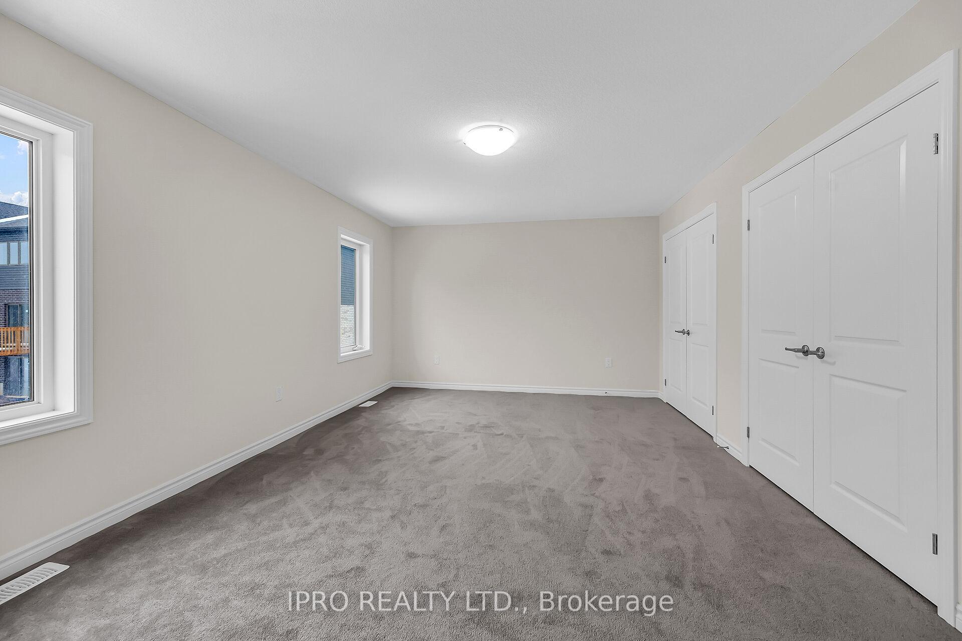 Photo 35 of 125 Hitchman Street, Brant, Paris — HOMEH