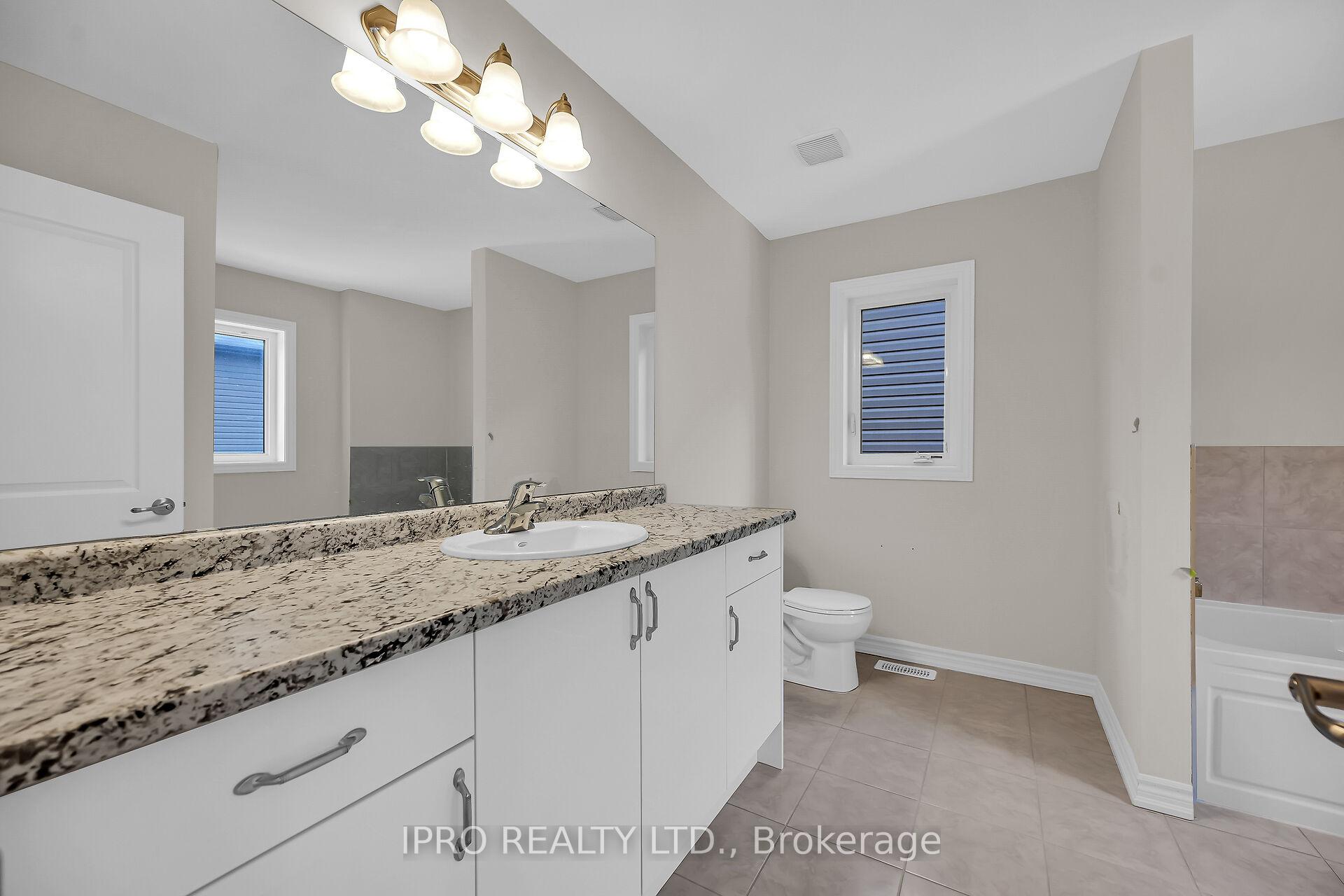 Photo 32 of 125 Hitchman Street, Brant, Paris — HOMEH
