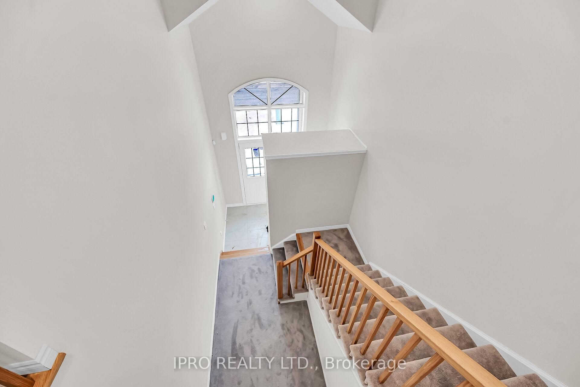 Photo 31 of 125 Hitchman Street, Brant, Paris — HOMEH