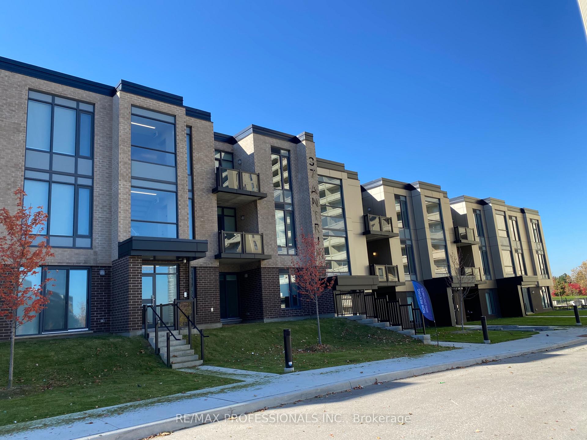Photo 5 of Unit 302, 37 Antrim Crescent, Scarborough, Dorset Park — HOMEH
