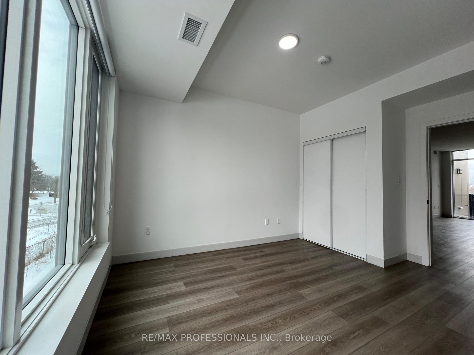 Photo 6 of Unit 302, 37 Antrim Crescent, Scarborough, Dorset Park — HOMEH