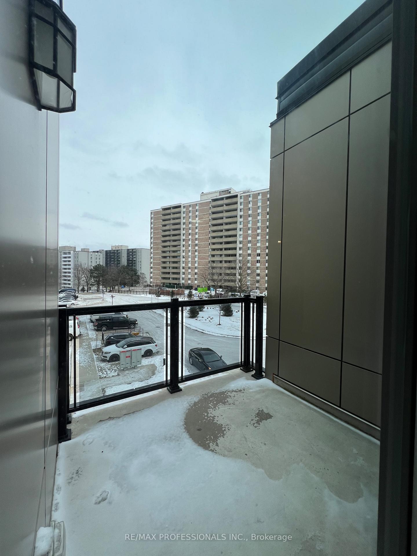 Photo 7 of Unit 302, 37 Antrim Crescent, Scarborough, Dorset Park — HOMEH