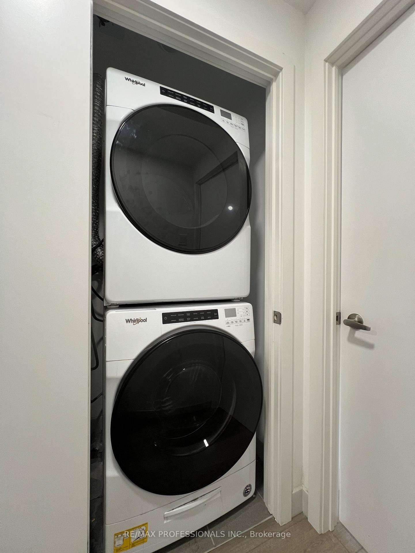 Photo 11 of Unit 302, 37 Antrim Crescent, Scarborough, Dorset Park — HOMEH