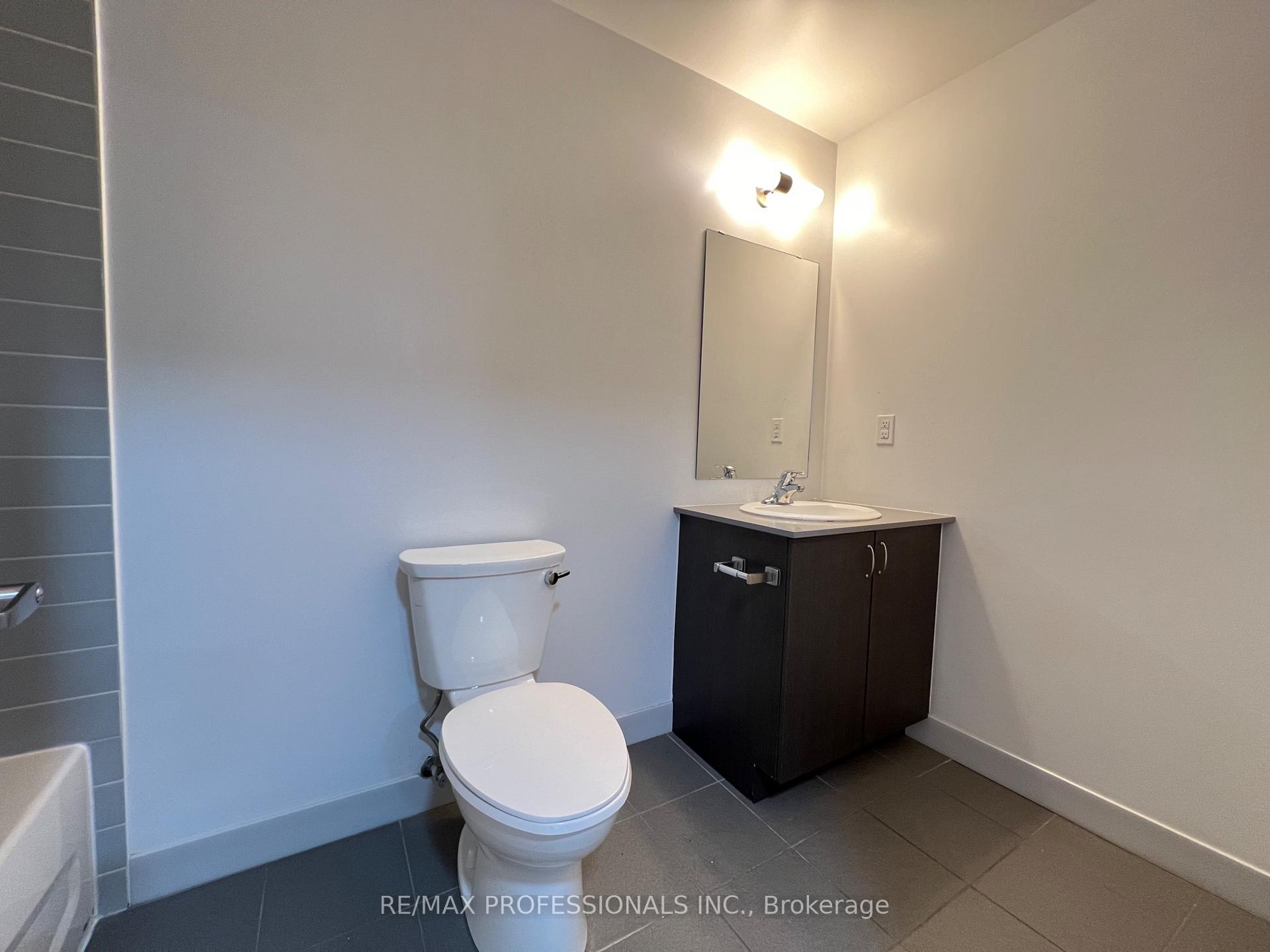 Photo 33 of Unit 302, 37 Antrim Crescent, Scarborough, Dorset Park — HOMEH