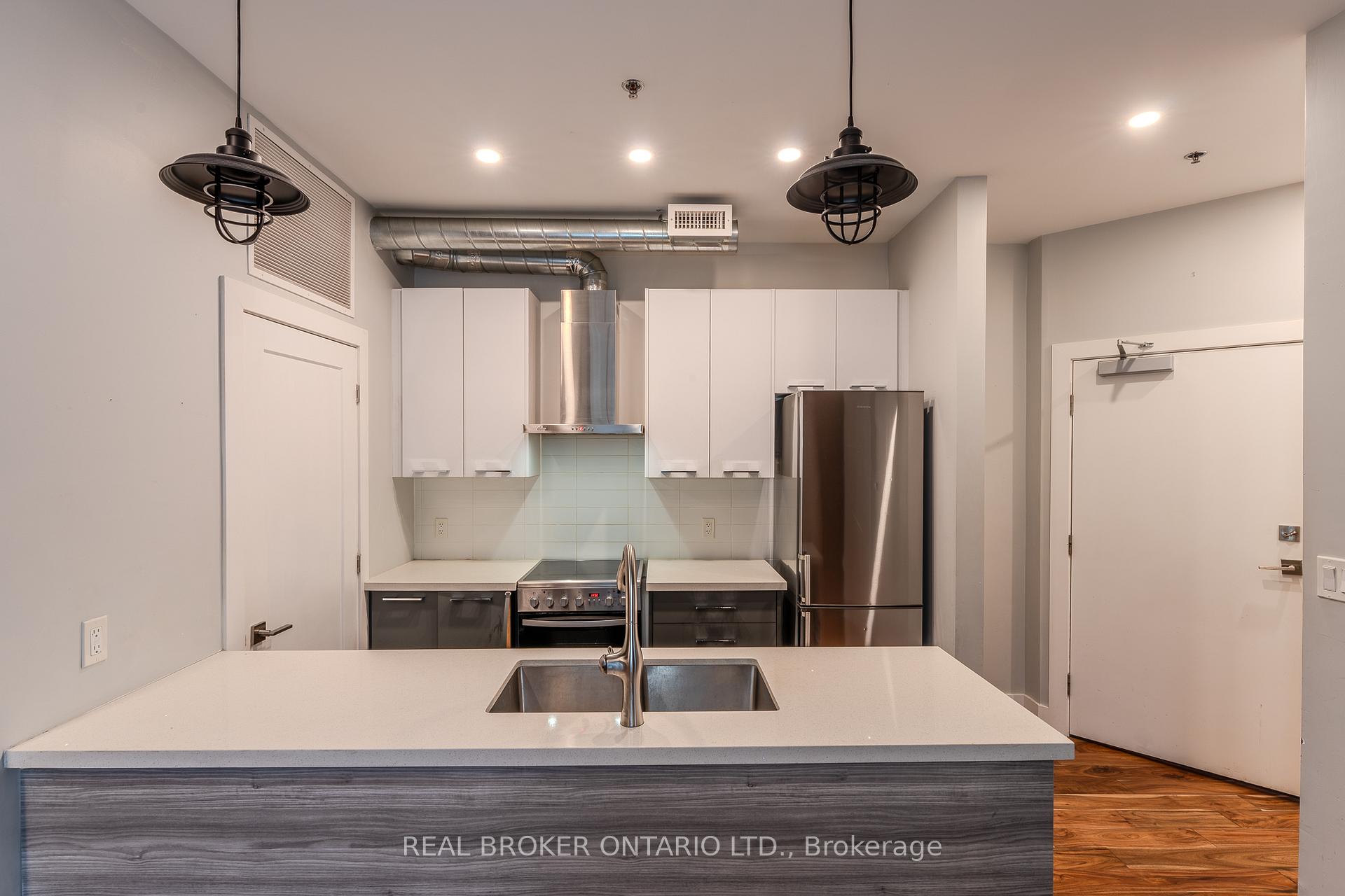 Photo 6 of Unit 202, 85 King Street E, Hamilton, Beasley — HOMEH
