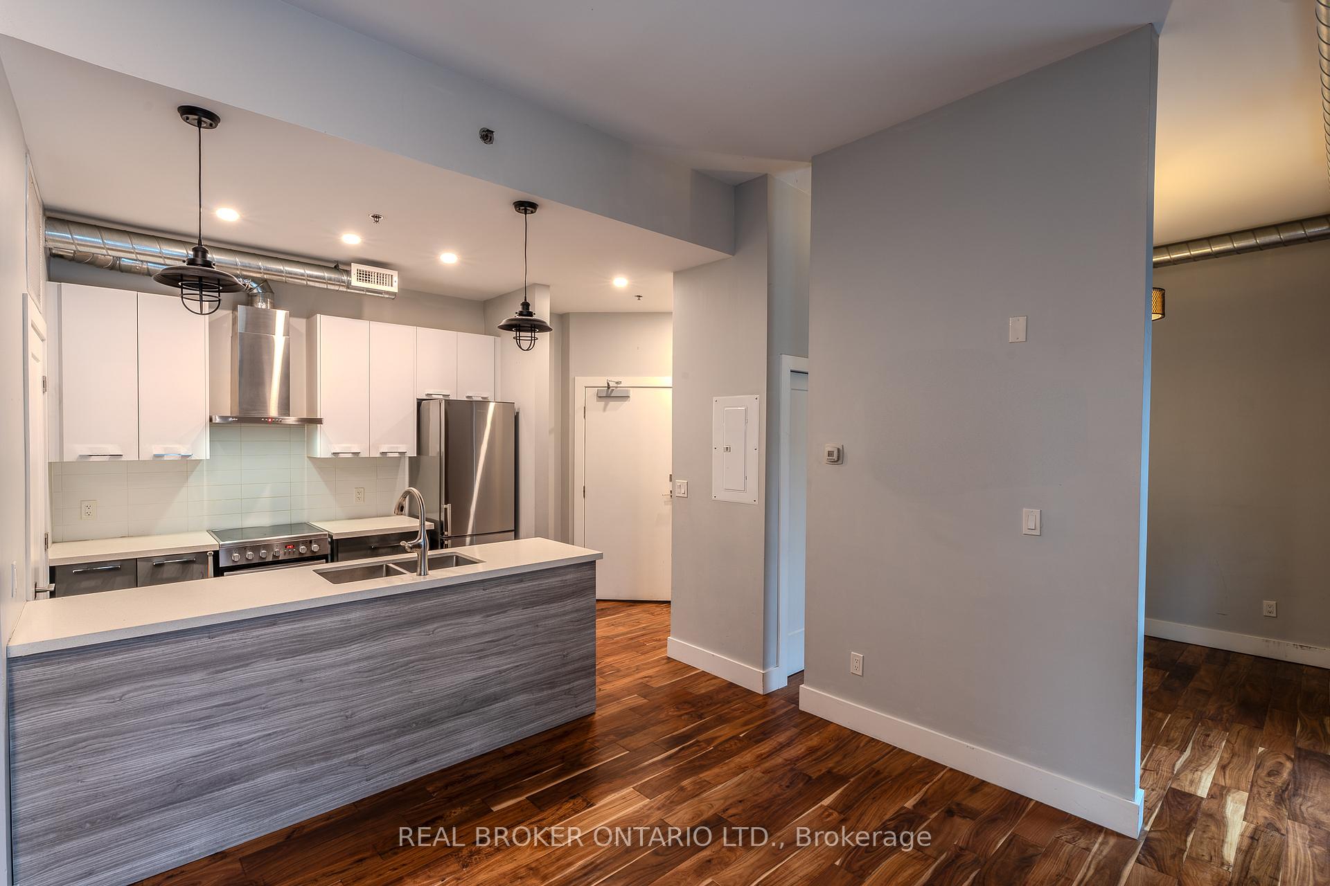 Photo 4 of Unit 202, 85 King Street E, Hamilton, Beasley — HOMEH