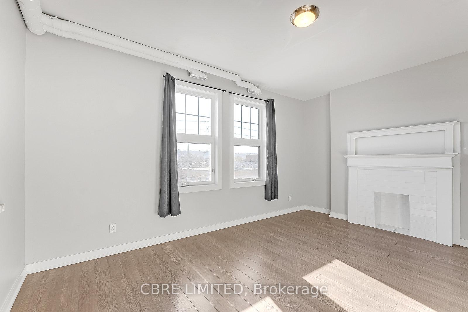 Photo 3 of Unit 201, 657 Barton Street E, Hamilton, Stoney Creek Industrial — HOMEH
