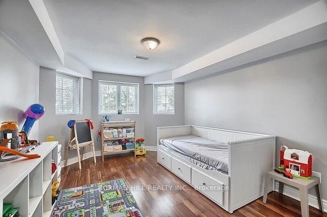 Photo 7 of Unit #B, 250 Edgehill Drive, Barrie, Edgehill Drive — HOMEH