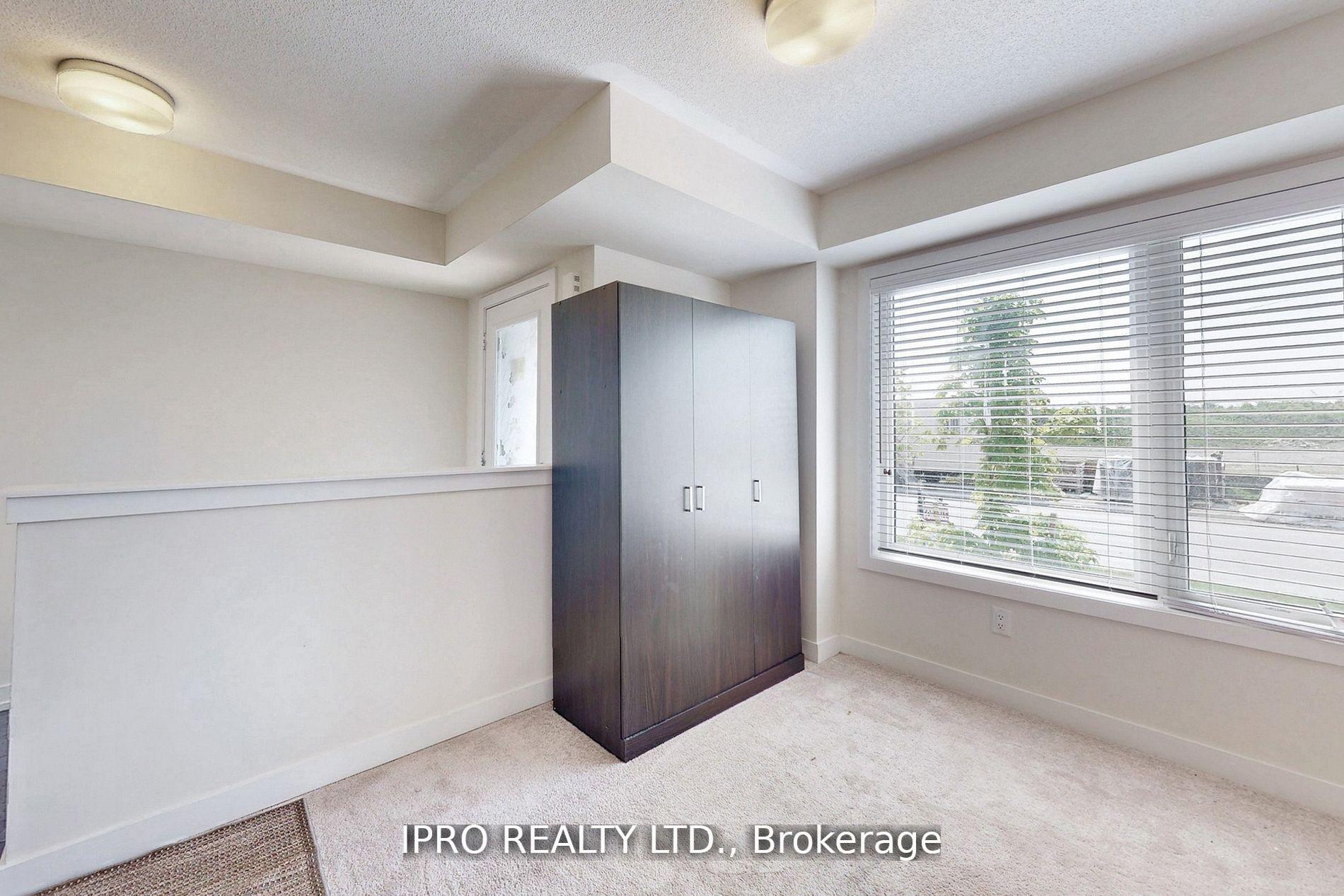 Photo 8 of 2614 Castlegate Crossing Circle, Pickering, Duffin Heights — HOMEH