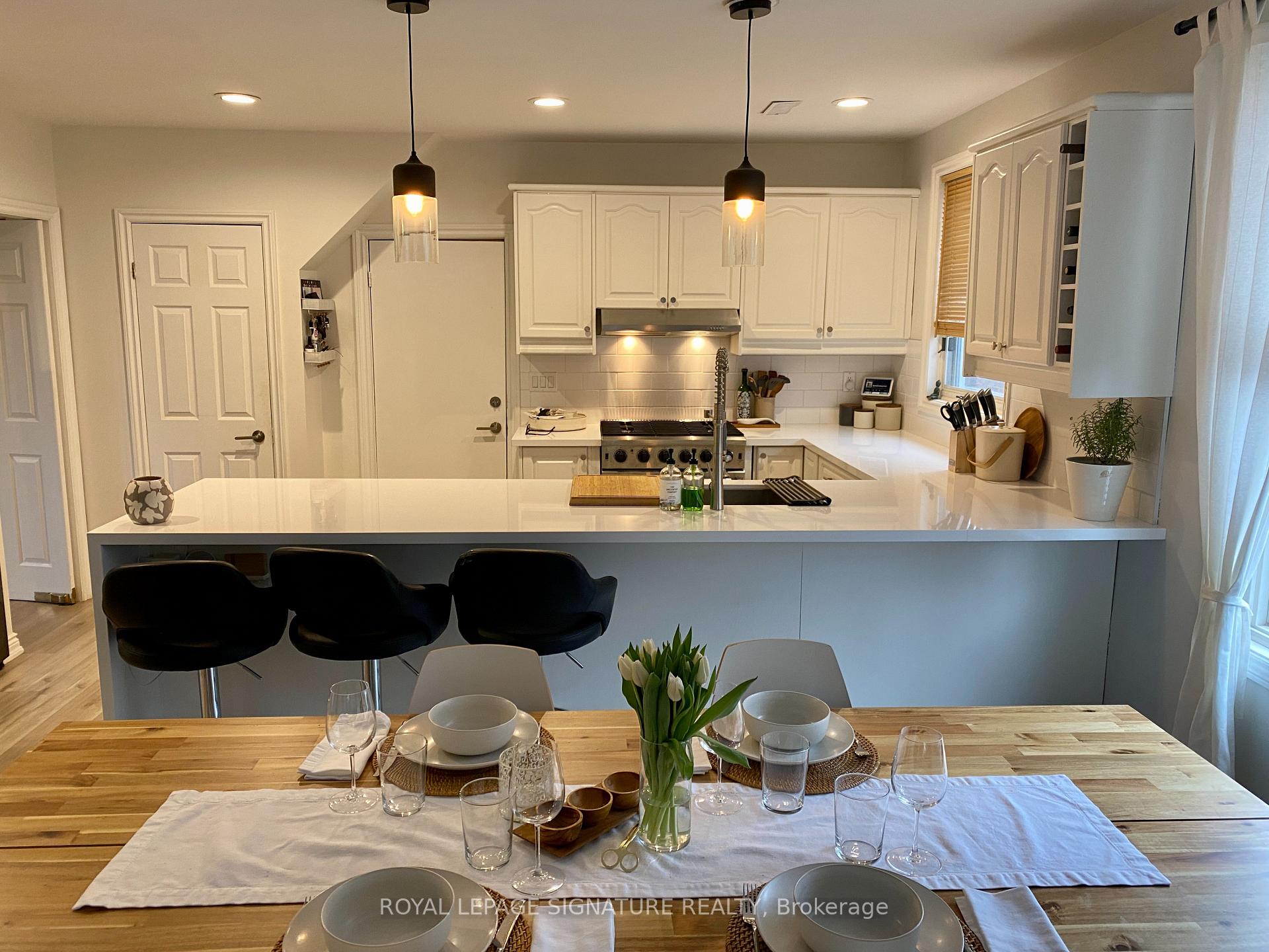 Photo 10 of Unit 4, 6 Markdale Avenue, Toronto, Humewood-Cedarvale — HOMEH