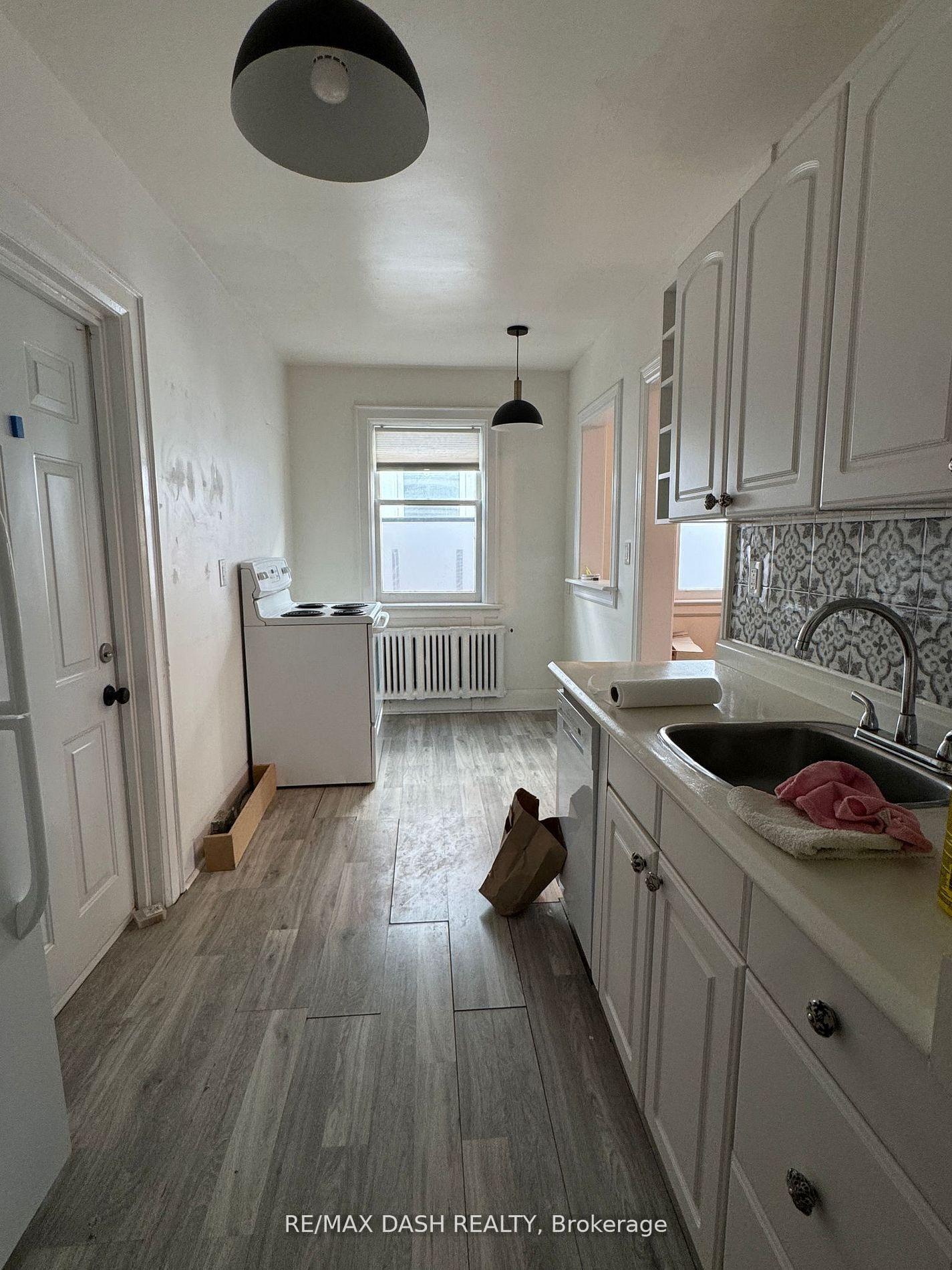 Photo 2 of Unit Main, 40 Hammersmith Avenue, Toronto, The Beaches — HOMEH
