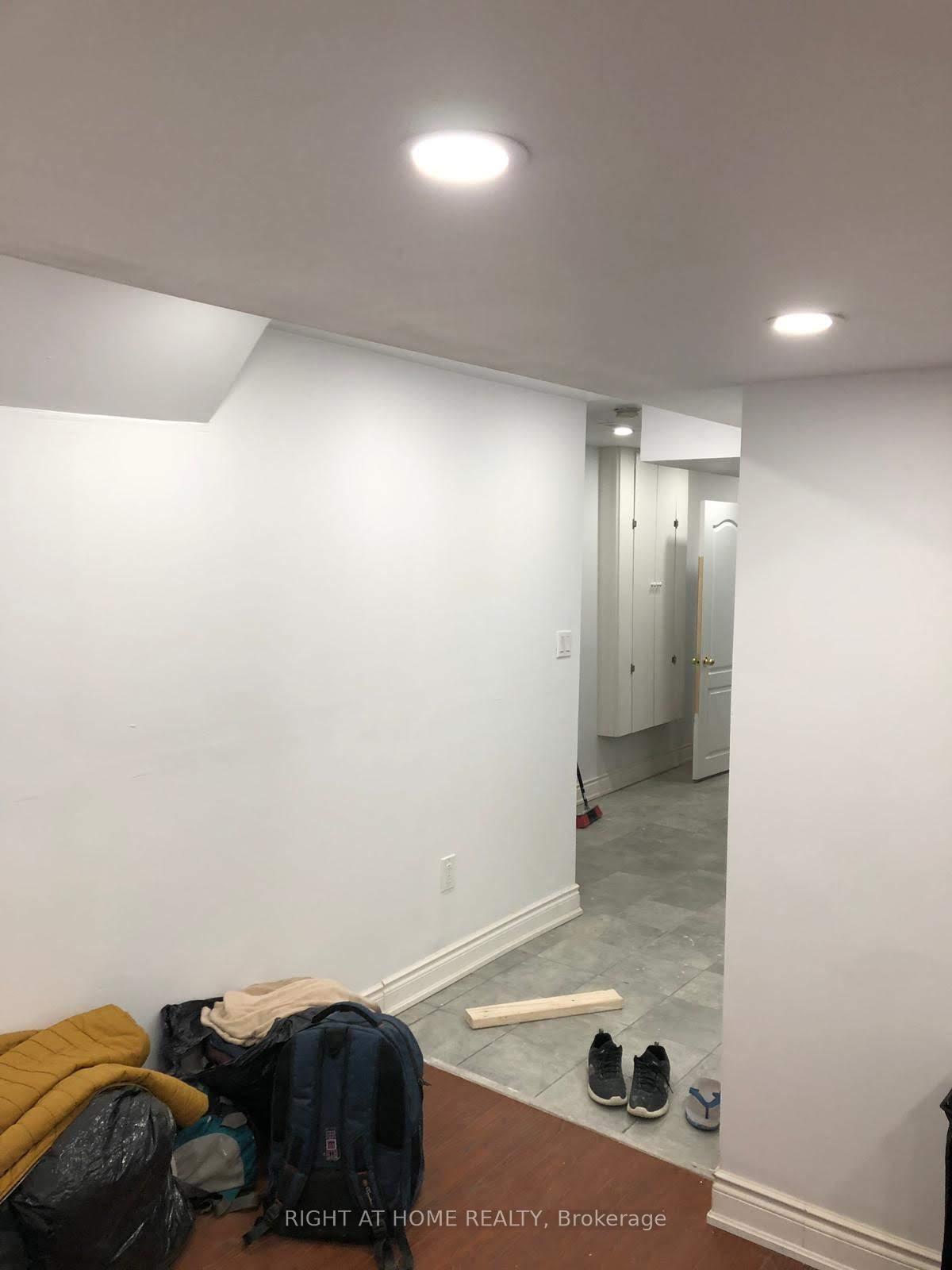 Photo 13 of Unit Bsmt Only, 11 Cherryplum Way, Brampton, Bramalea North Industrial — HOMEH