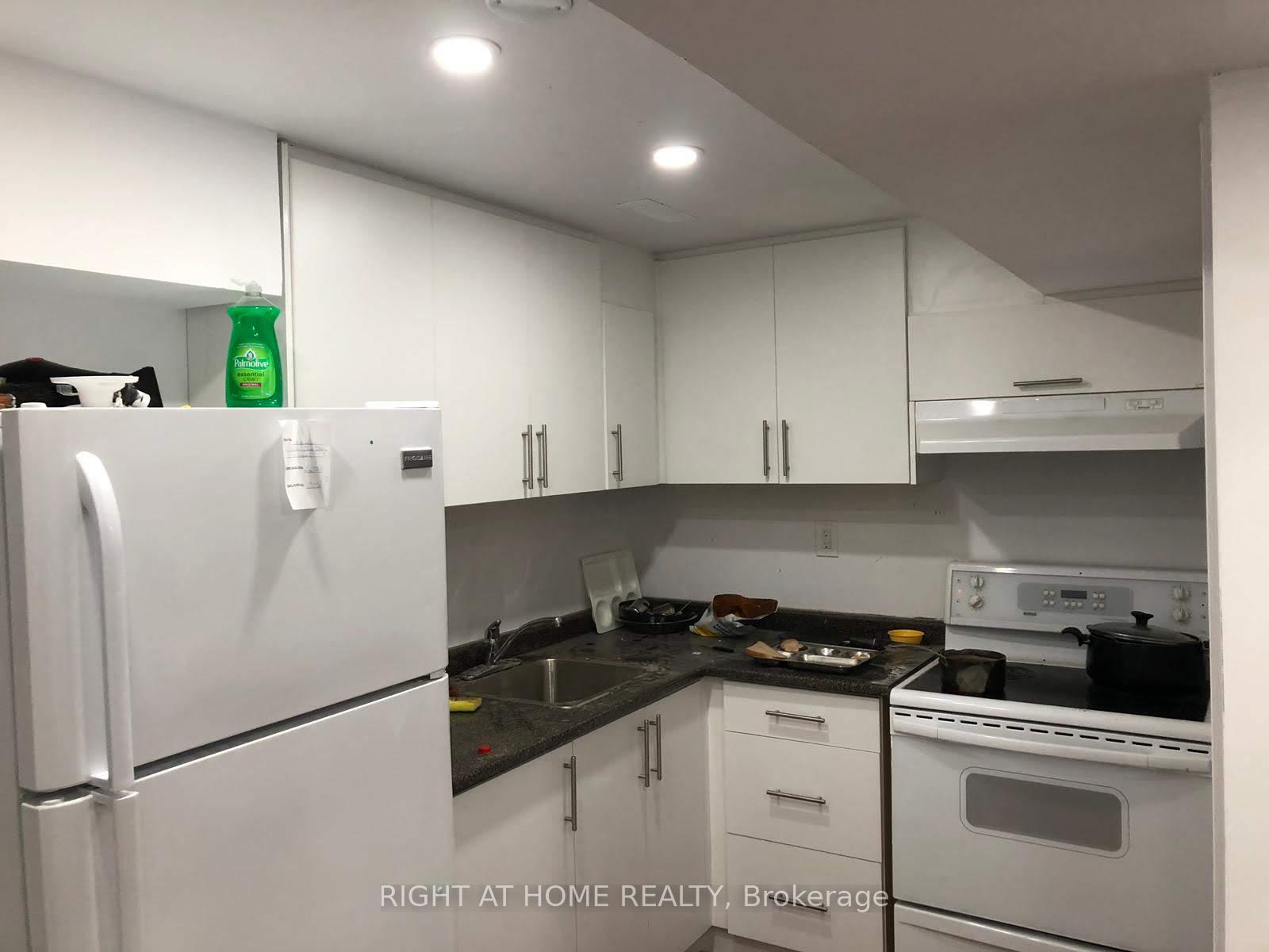 Photo 18 of Unit Bsmt Only, 11 Cherryplum Way, Brampton, Bramalea North Industrial — HOMEH